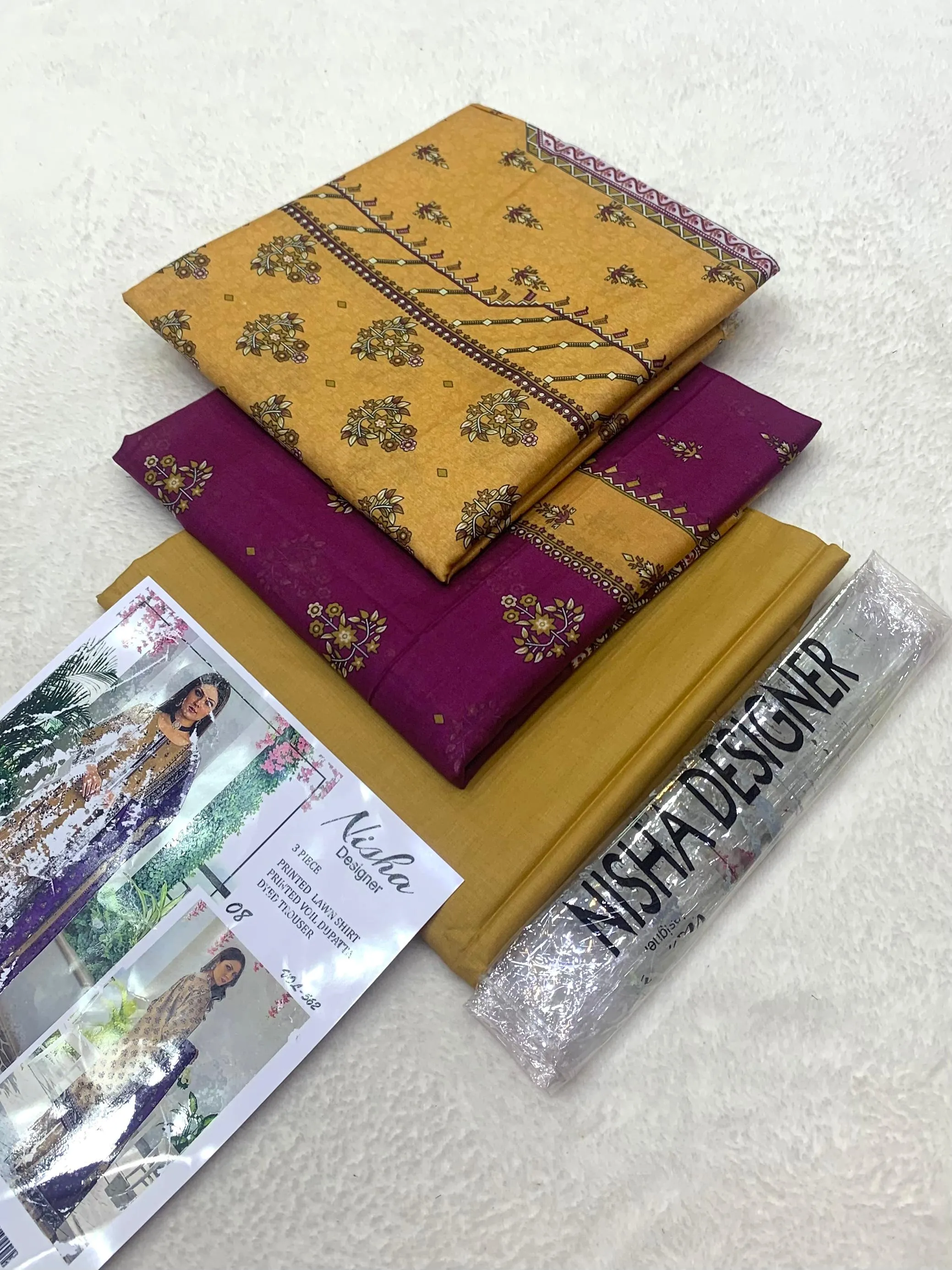 Nisha Designer Lawn 3PC Suit 2026 (9)