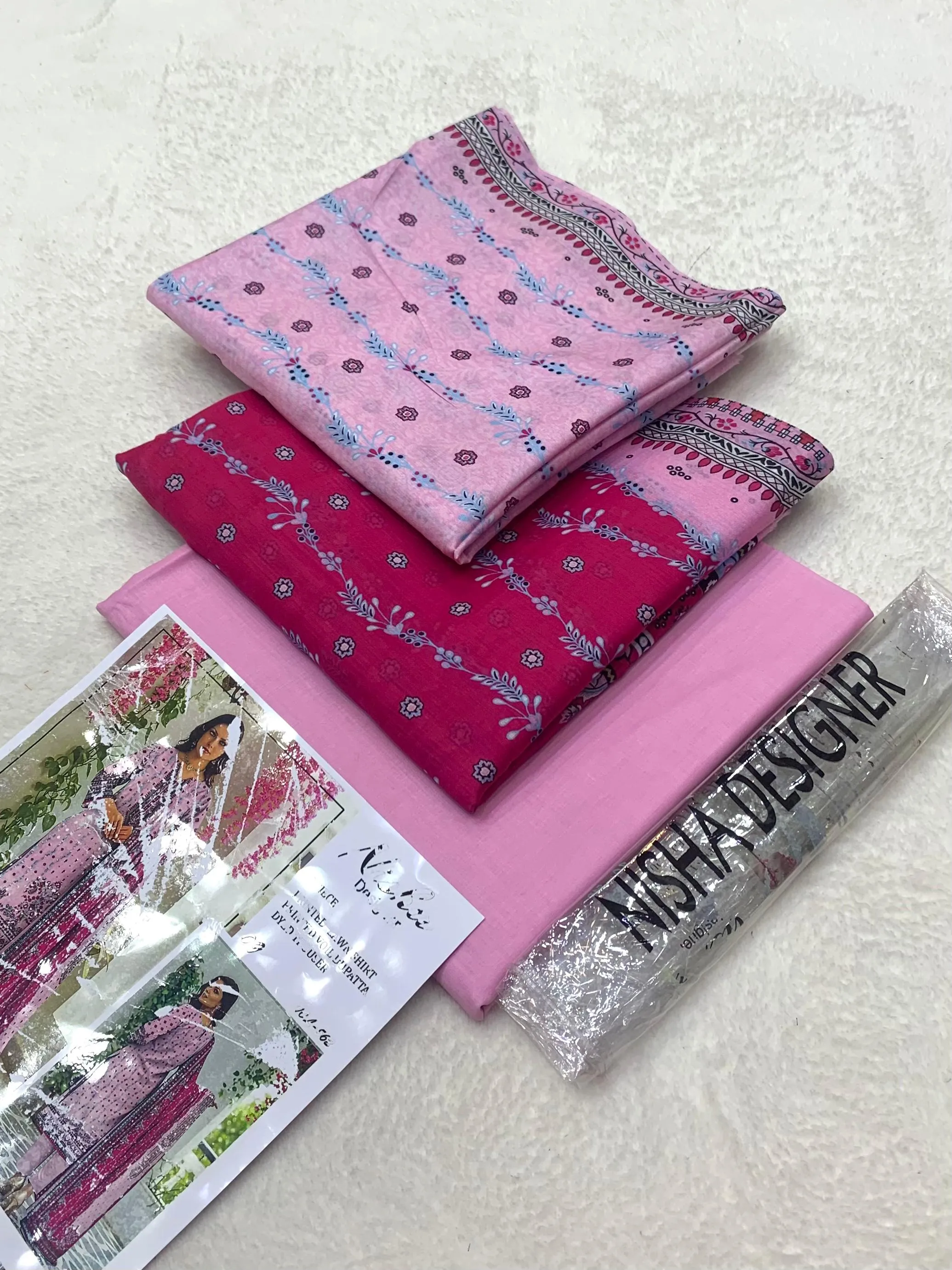 Nisha Designer Lawn 3PC Suit 2026 (7)