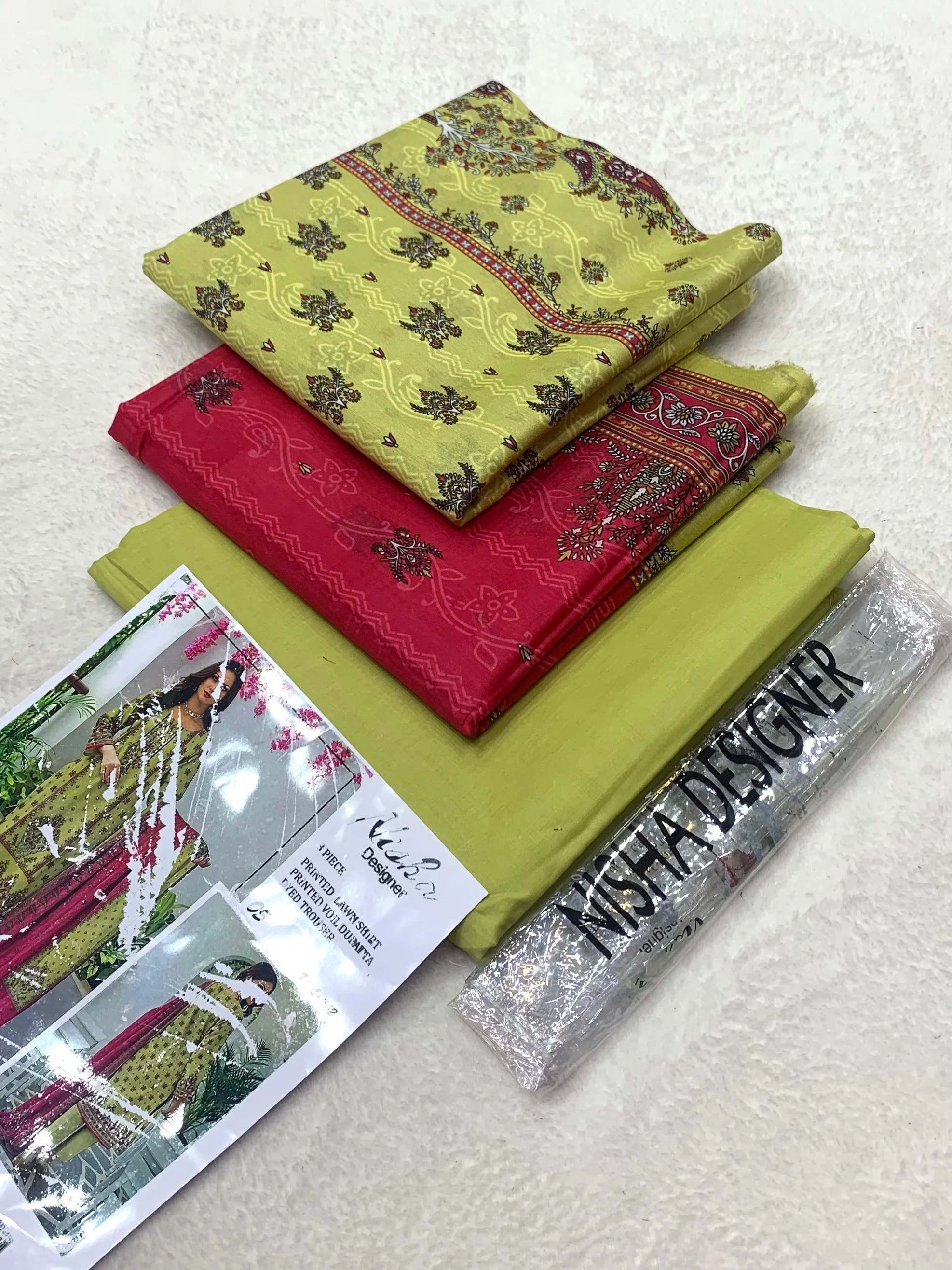 Nisha Designer Lawn 3PC Suit 2026 (6)