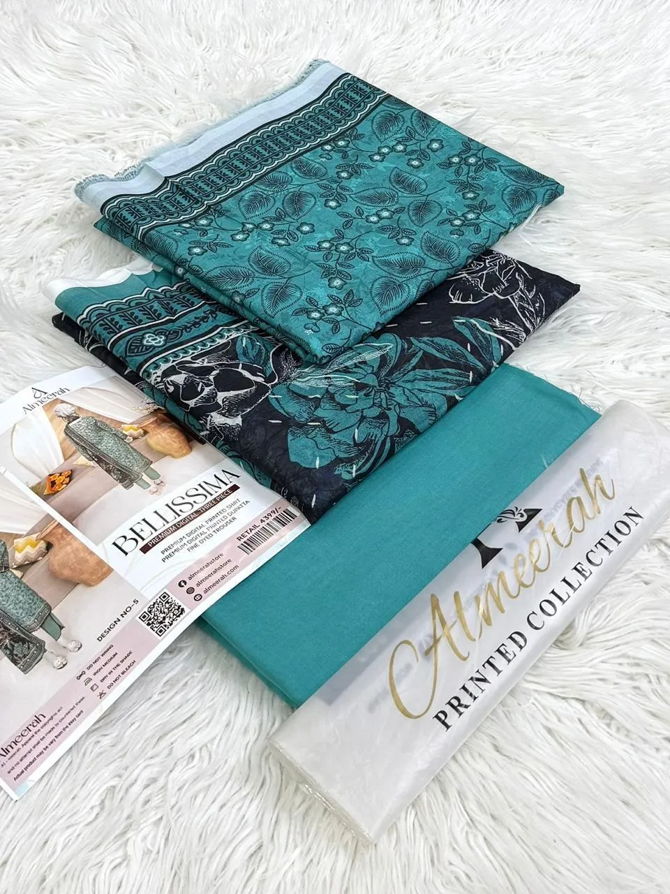 Almeerah Lawn 3PC Suit 2026 (13)