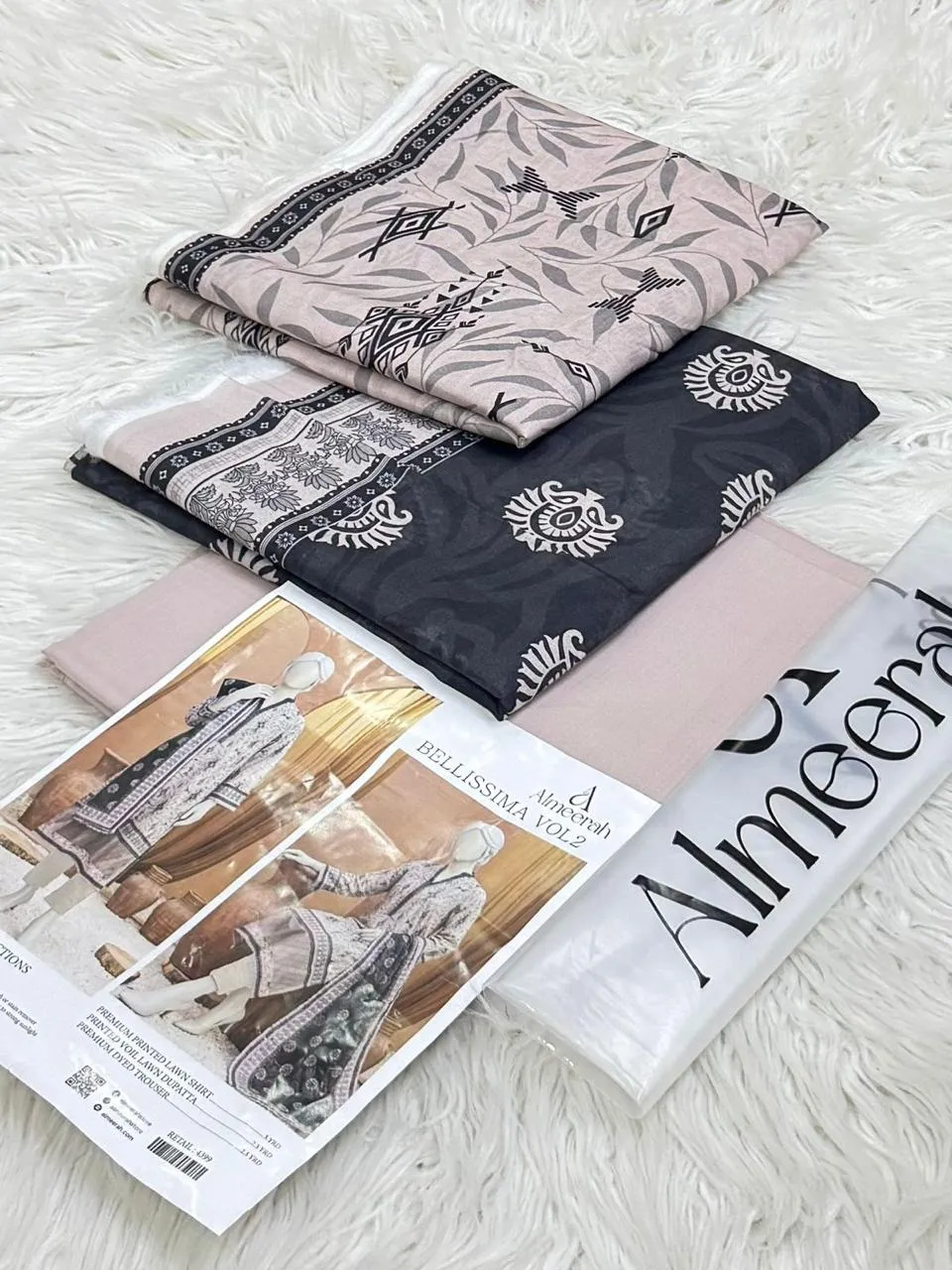 Almeerah Lawn 3PC Suit 2026 (9)