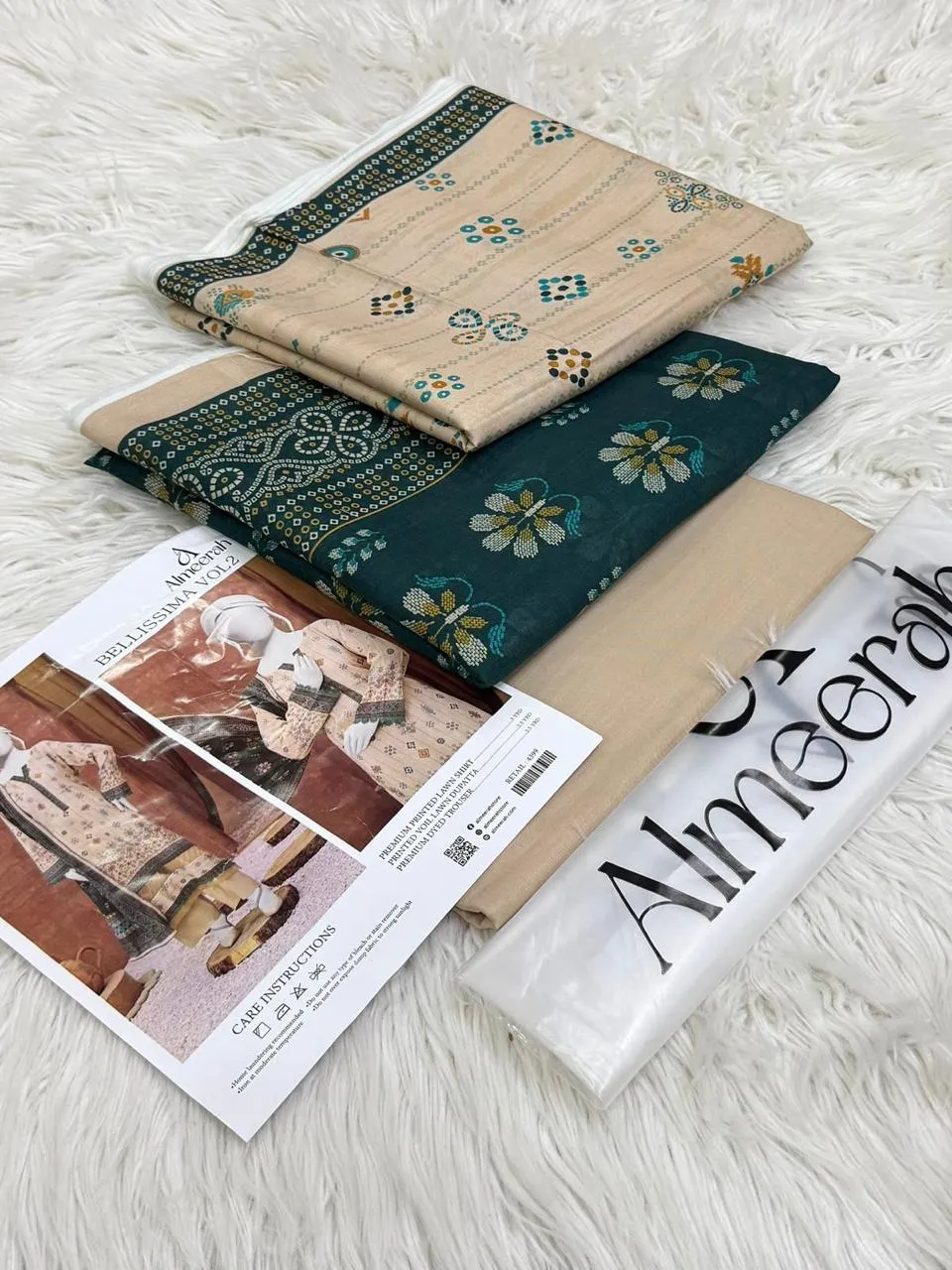 Almeerah Lawn 3PC Suit 2026 (6)
