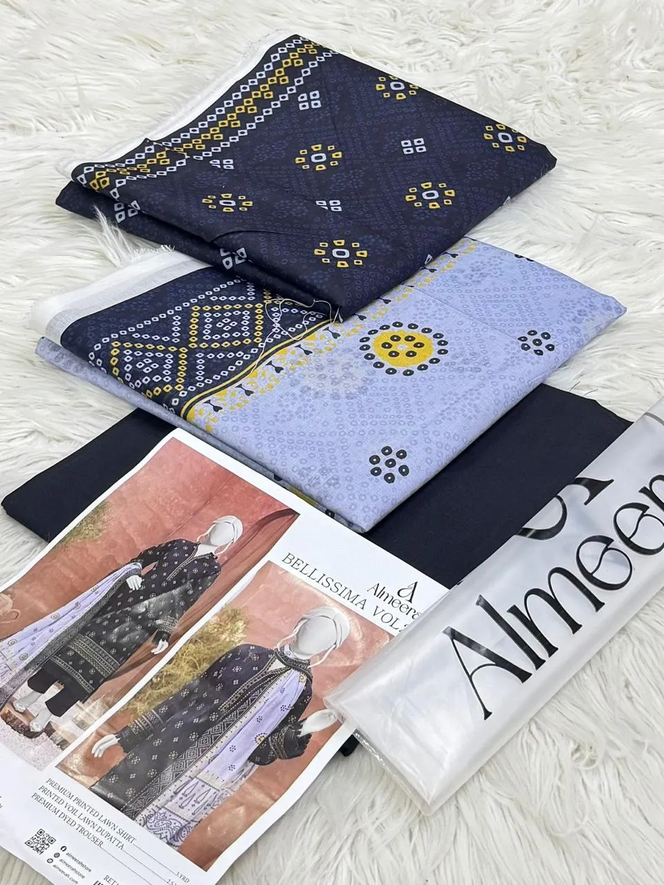 Almeerah Lawn 3PC Suit 2026 (4)