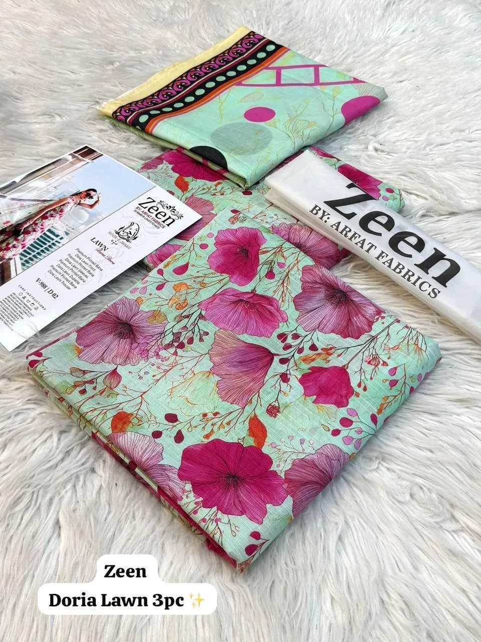 Zeen Doria Lawn 3PC Suit 2026 (13)