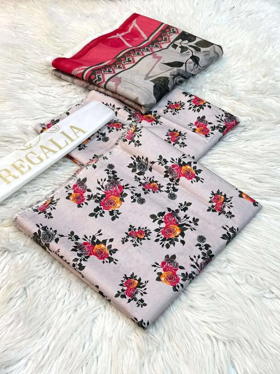 Regalia Lawn 3PC Suit 2026 (27)