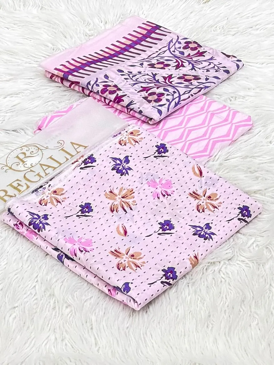 Regalia Lawn 3PC Suit 2026 (11)