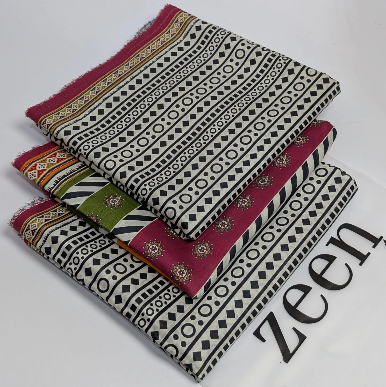 Zeen Pure Lawn 3PC Suit 2026 | Printed Airjet Summer Collection