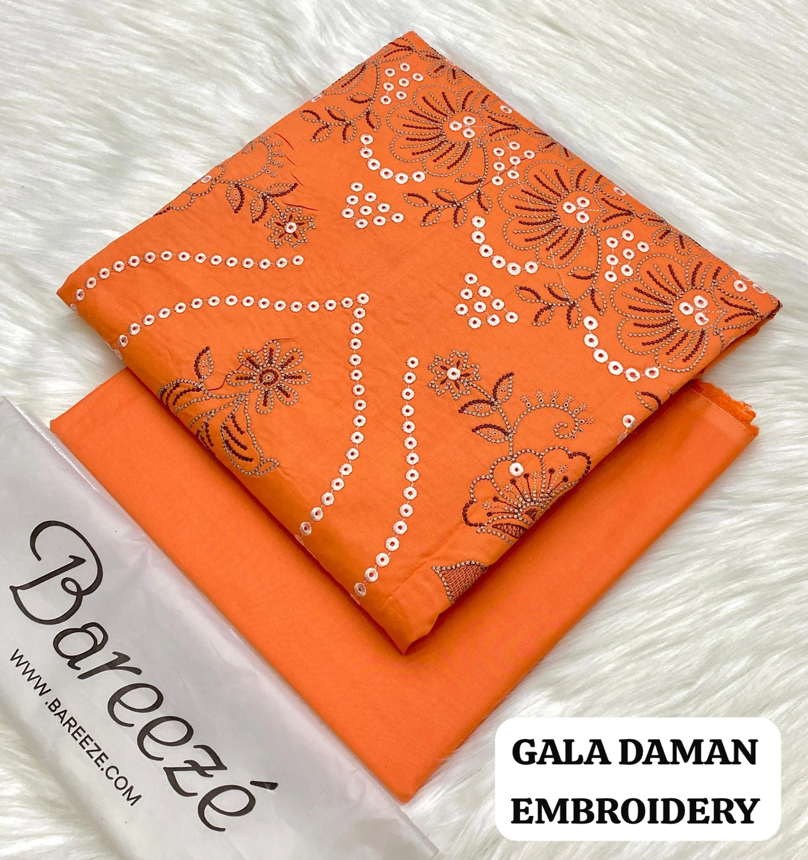 Heavy Embroidery Lawn Suit (2)