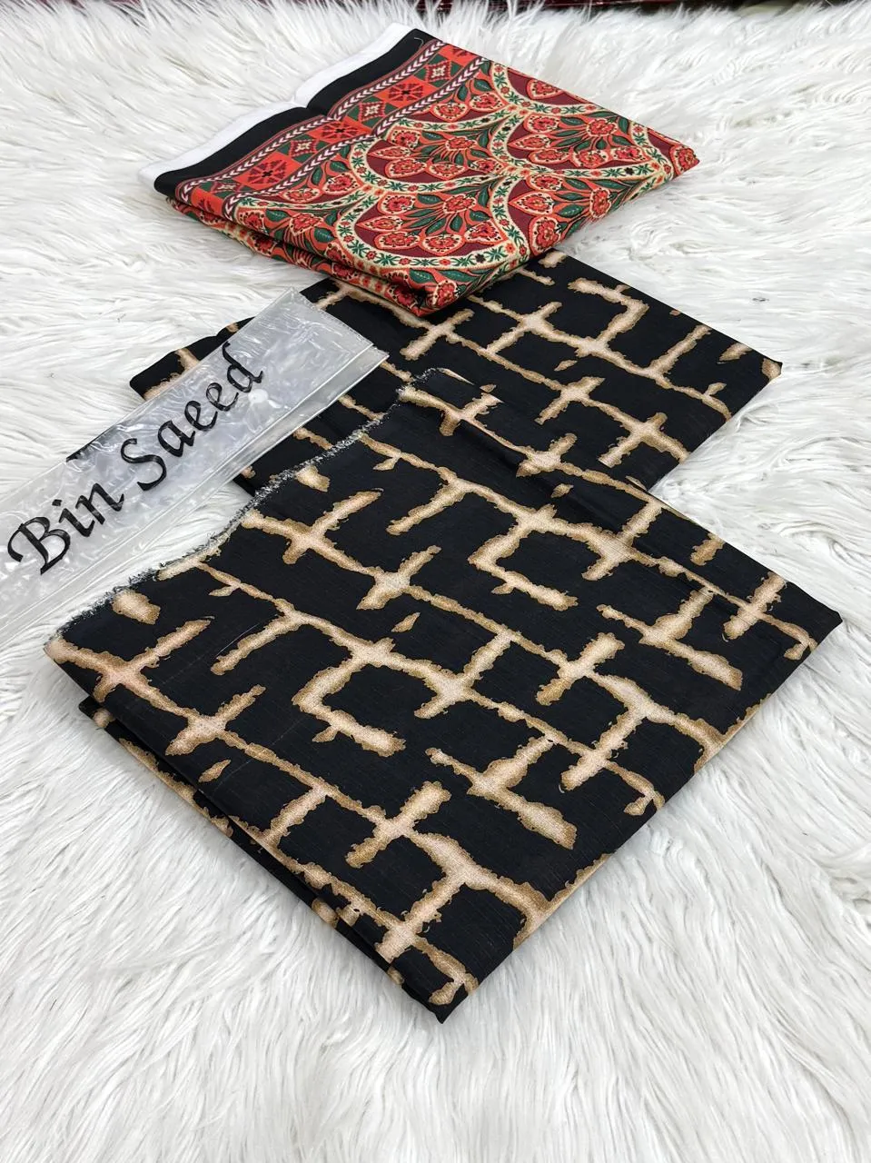 Bin Saeed Lawn 3PC Suit (25)