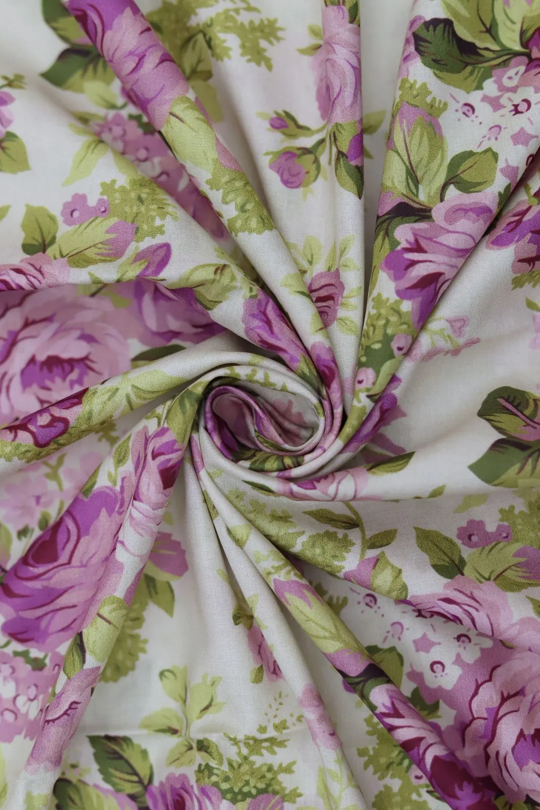 Printed Lawn Embroidered 3PC Suit (3)