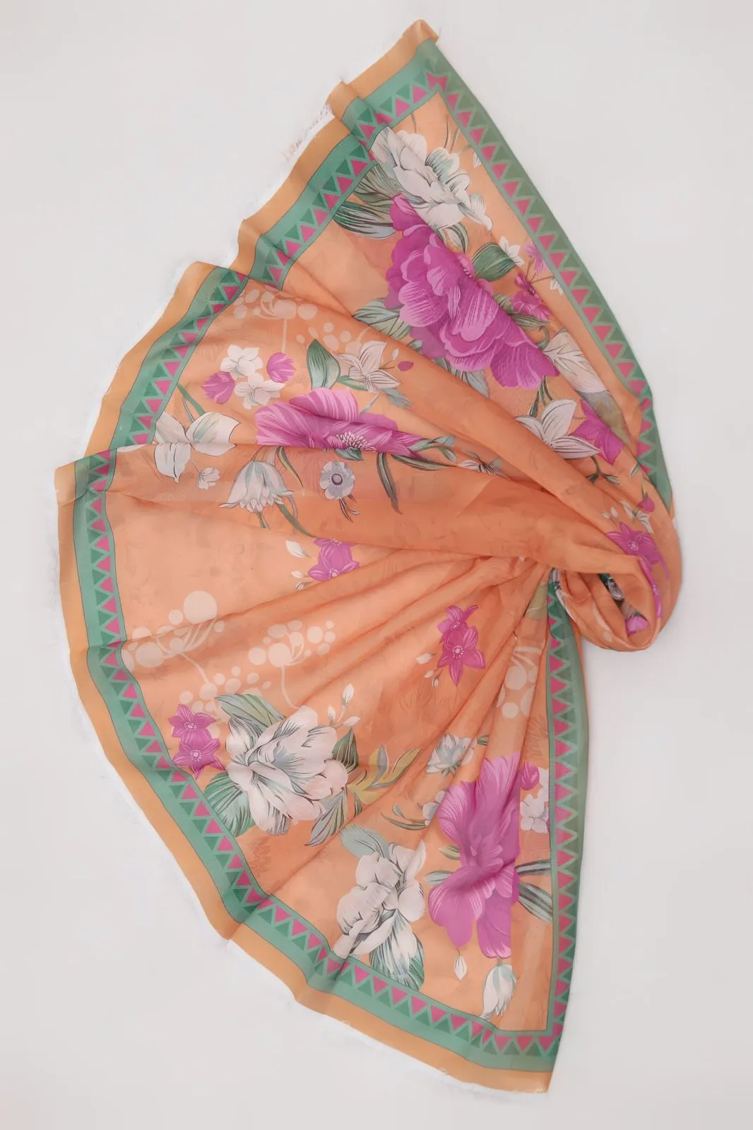 Printed Lawn Embroidered 3PC Suit (40)