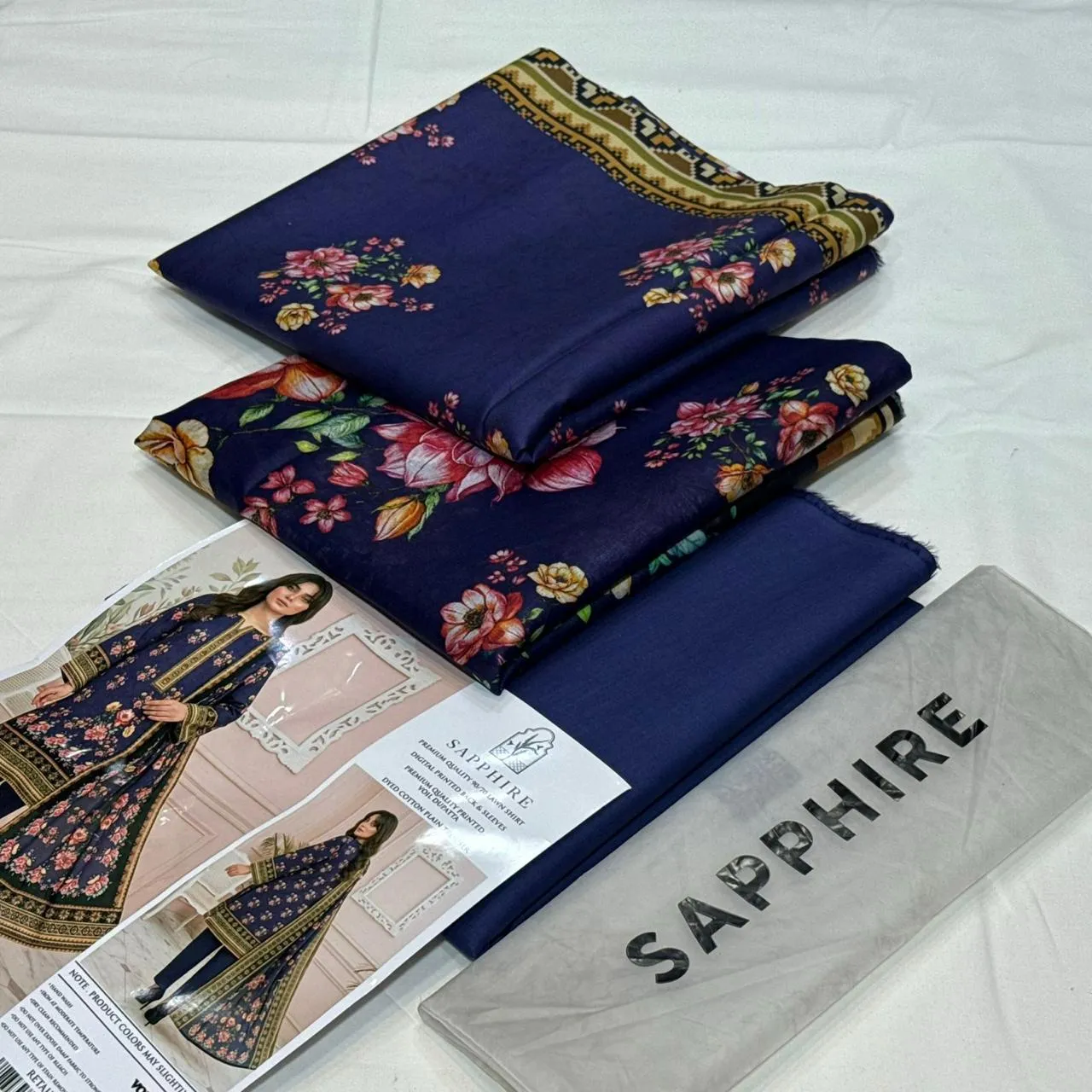 SAPPHIRE Printed Lawn Suit (18)