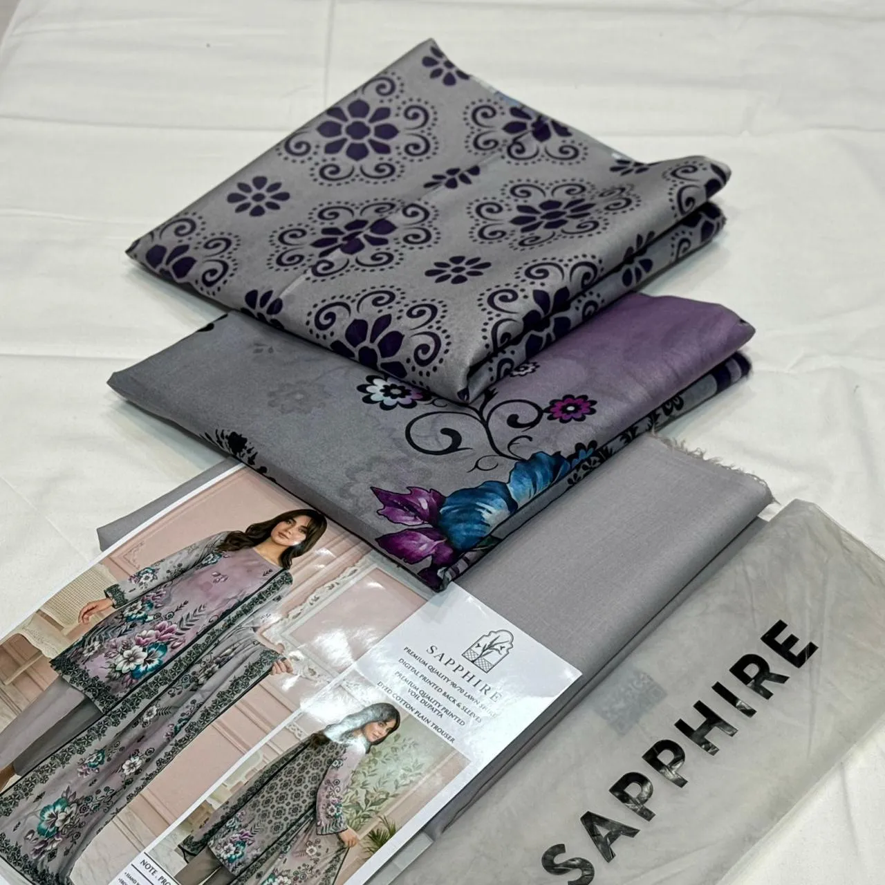 SAPPHIRE Printed Lawn Suit (14)