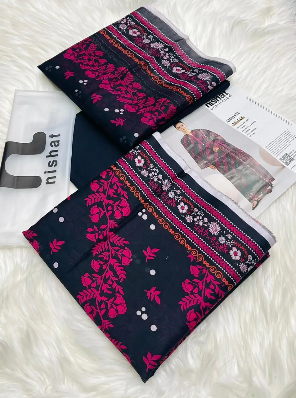 Unstitched Digital Printed Lawn (6)