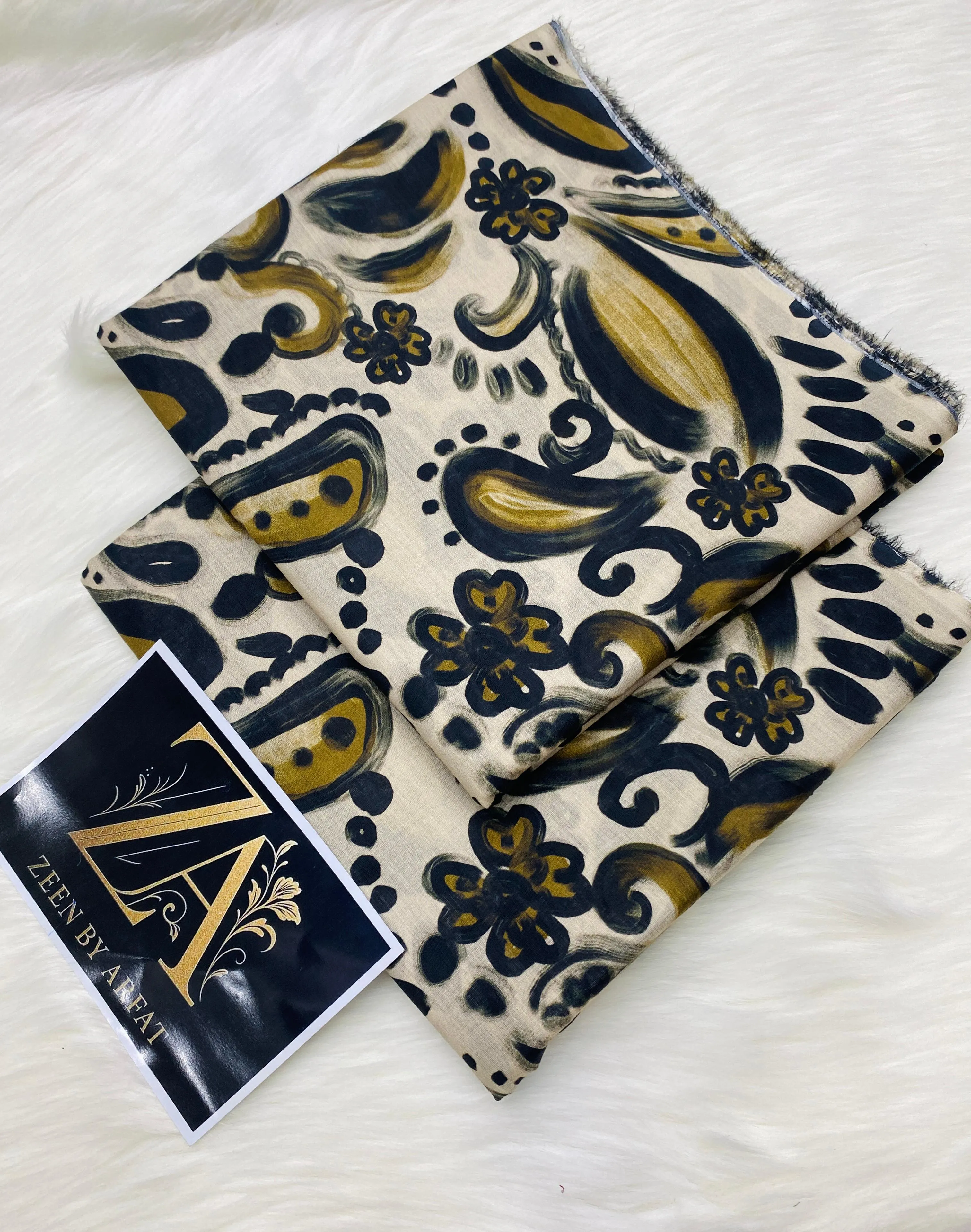 Buy Zeen Lawn 2PC New Designs | Original Zeen Lawn Collection 2026