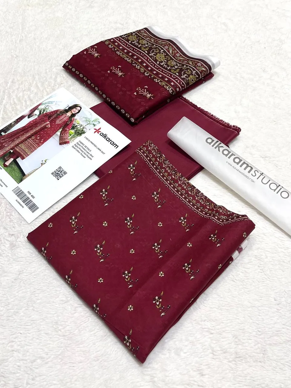 Alkaram Lawn 3PC Suit 2026 (6)