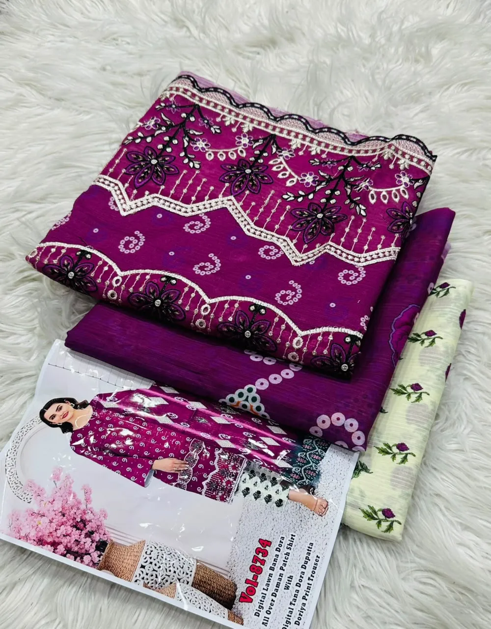 Digital Lawn Bana Dora 3PC Suit 2026 (3)
