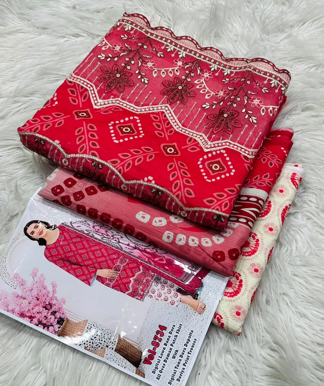 Digital Lawn Bana Dora 3PC Suit 2026 (9)