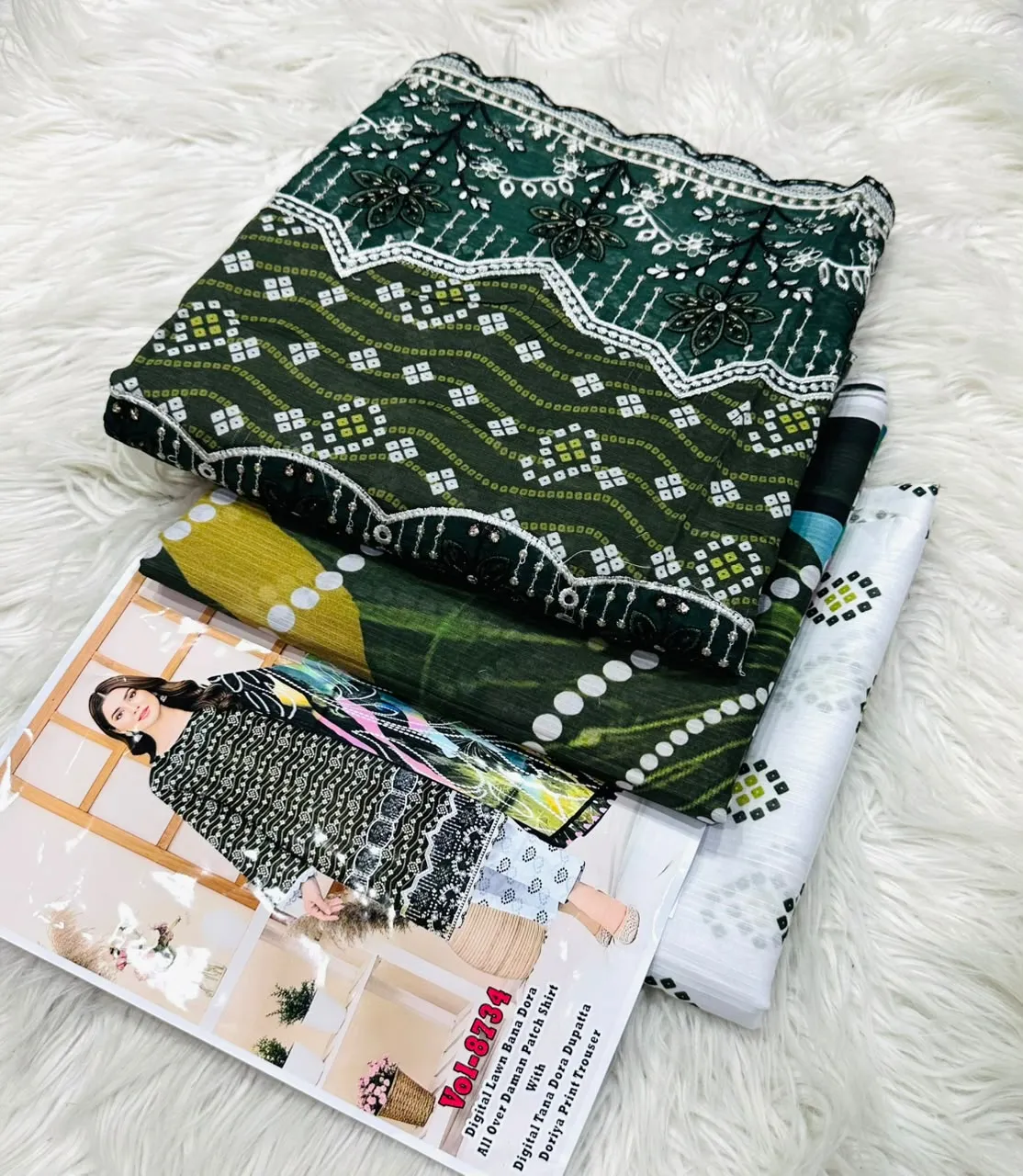 Digital Lawn Bana Dora 3PC Suit 2026 (10)