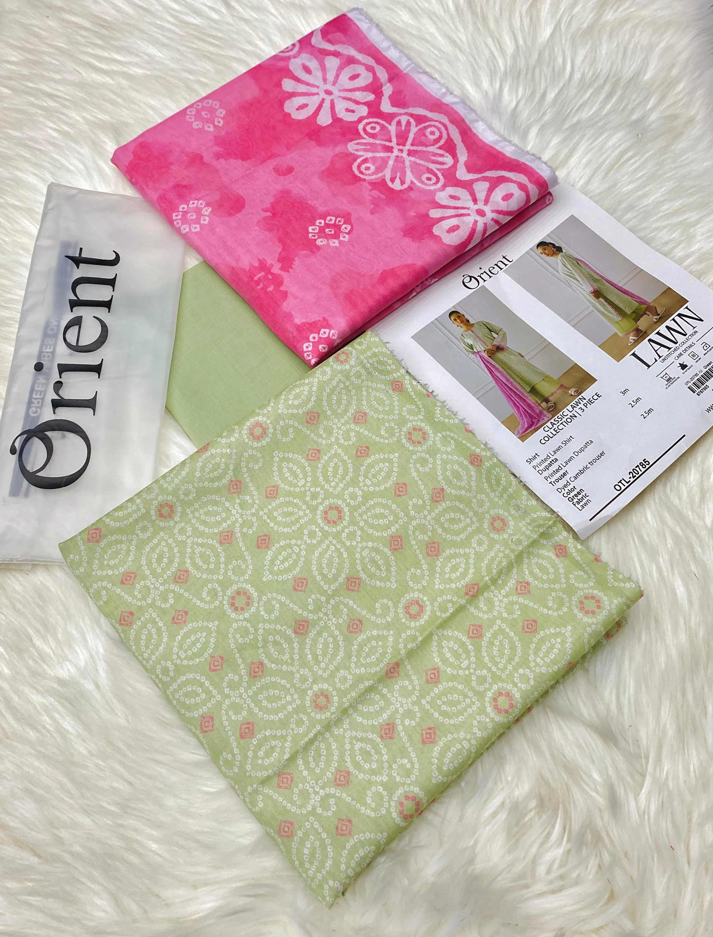 Orient Lawn 3PC Unstitched Suit 2026 (18)