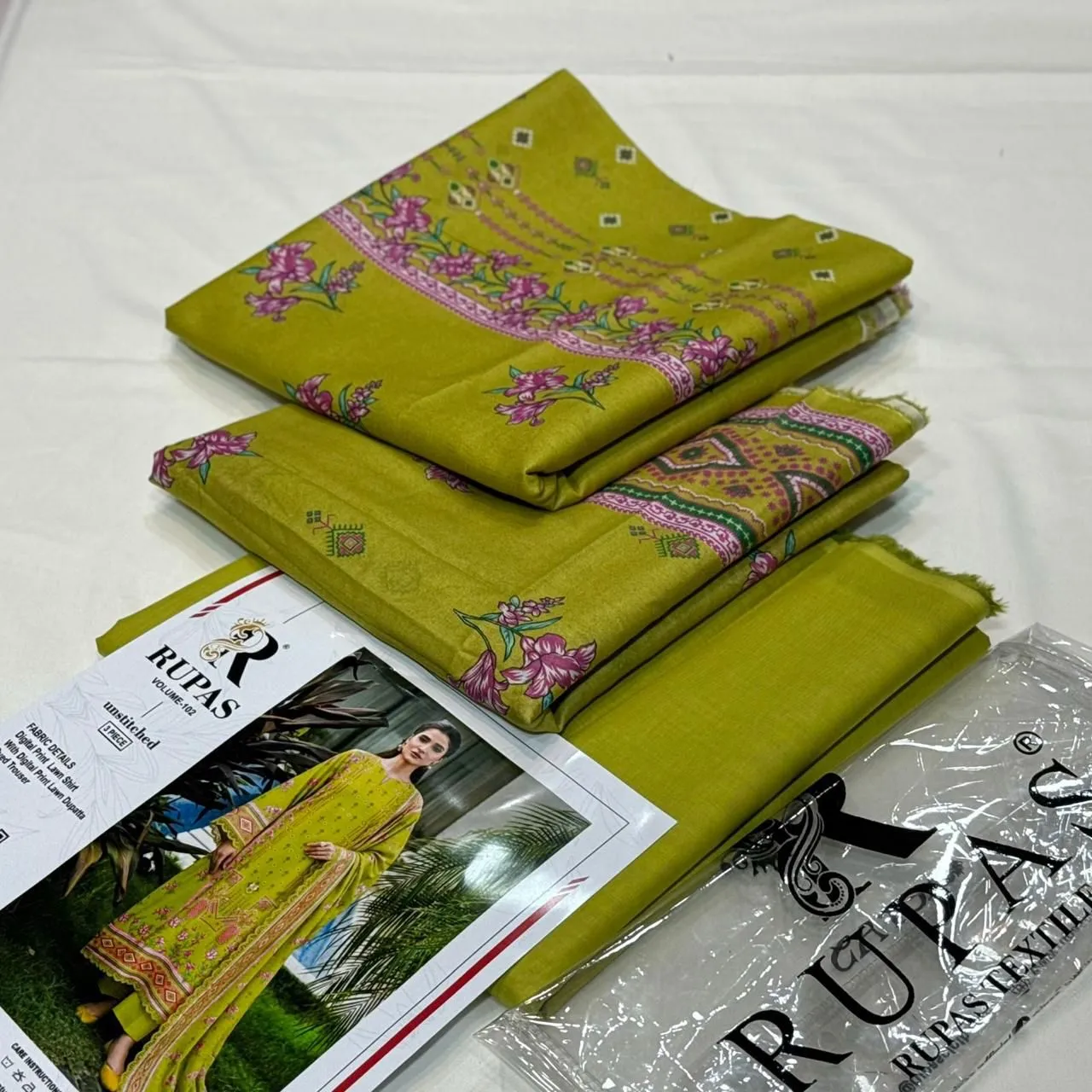 Rupas Lawn 3PC 2026 (7)
