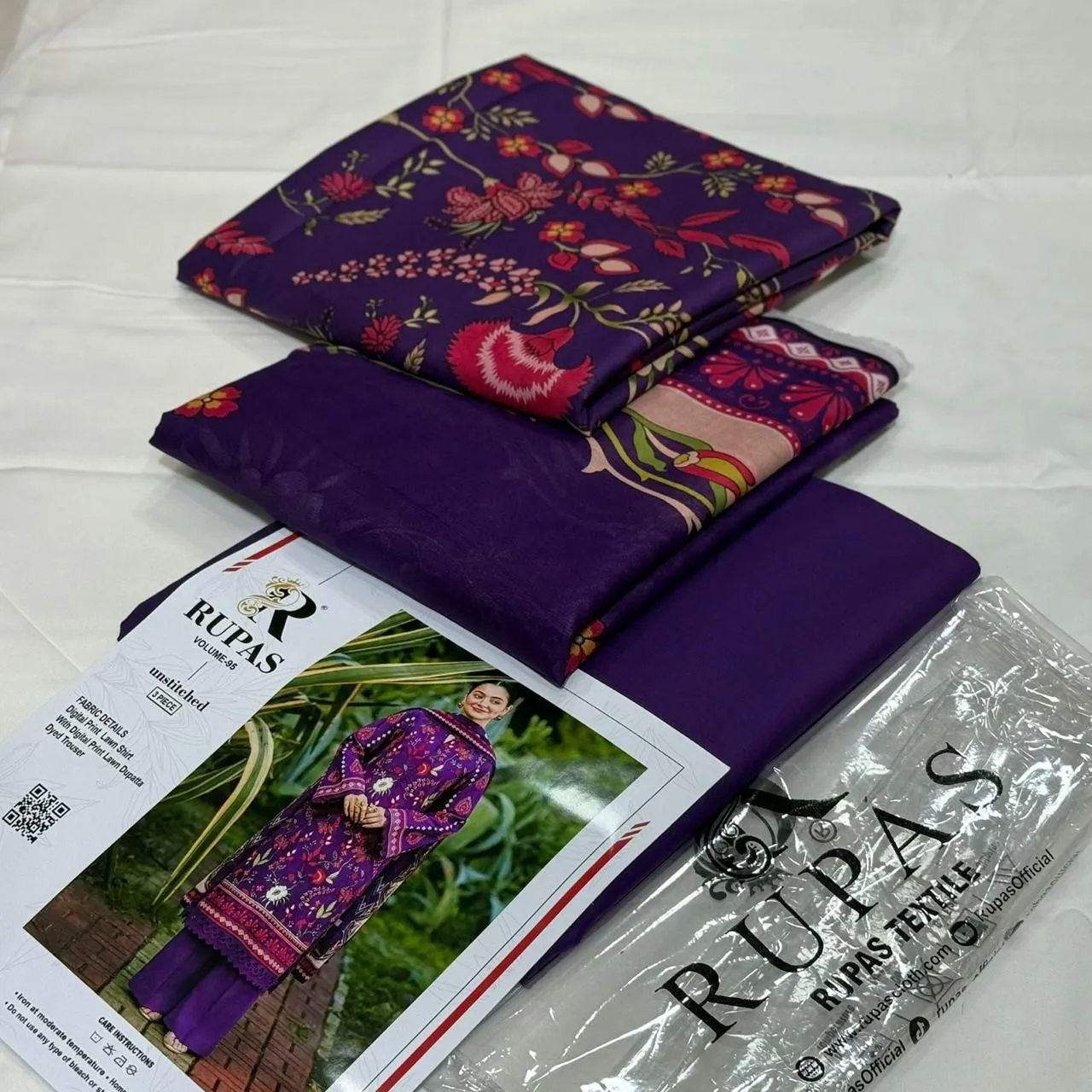 Rupas Lawn 3PC 2026 (22)
