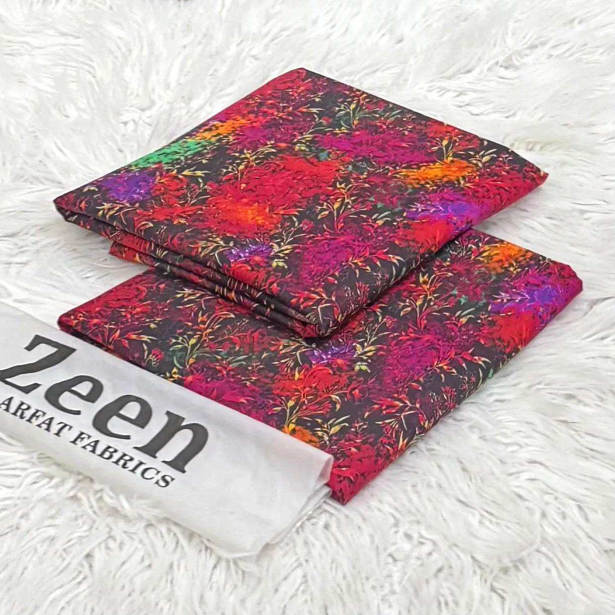 Zeen Printed Suit 2026 (8)