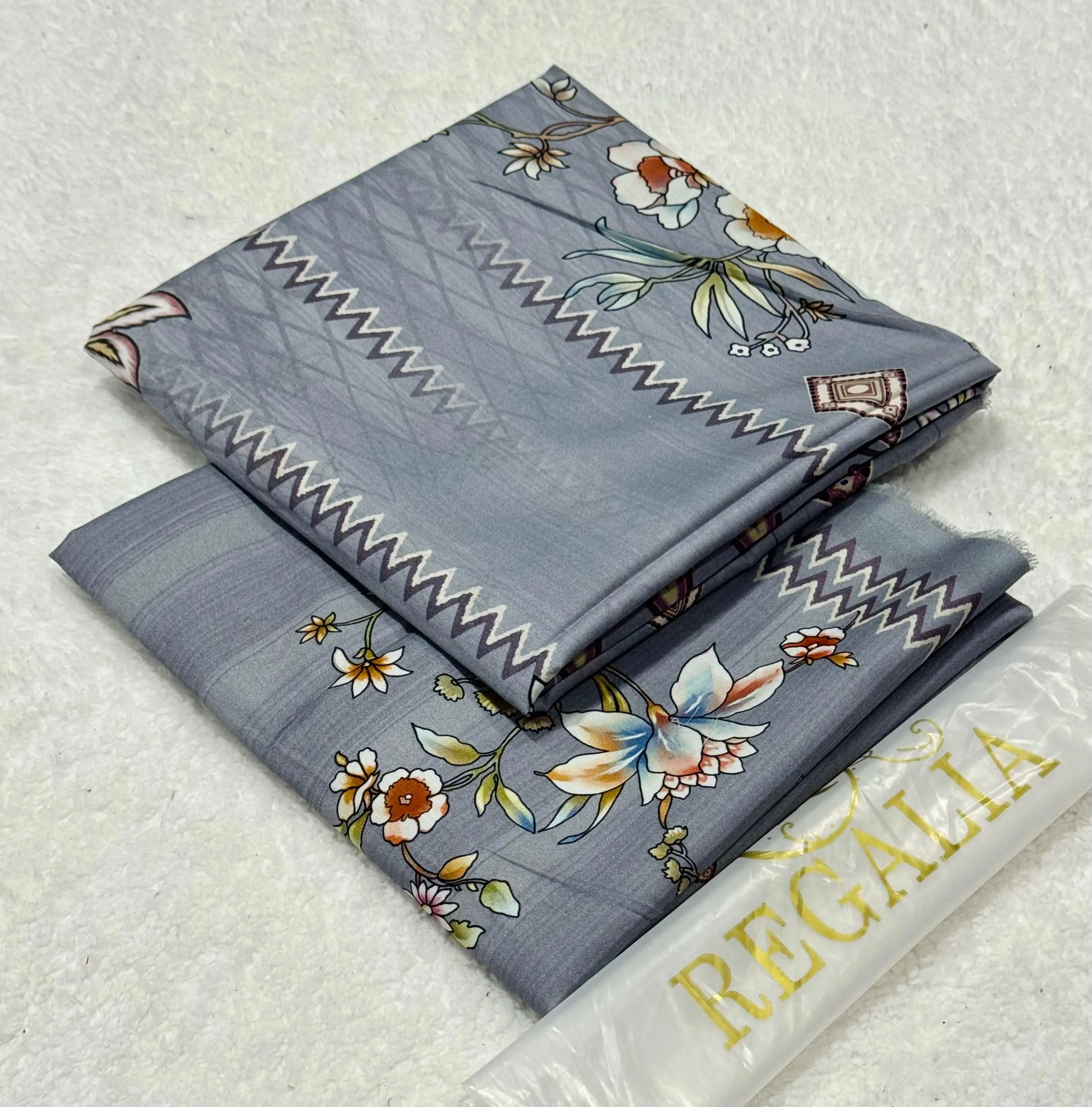 Regalia Lawn 2PC suit (7)