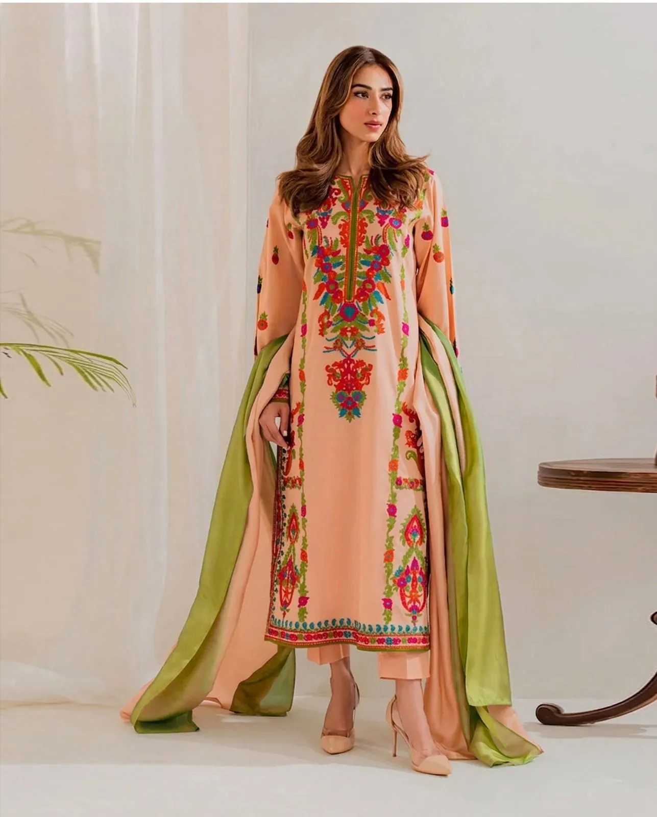 Vintage Tie Dye Suit 2026 (5)