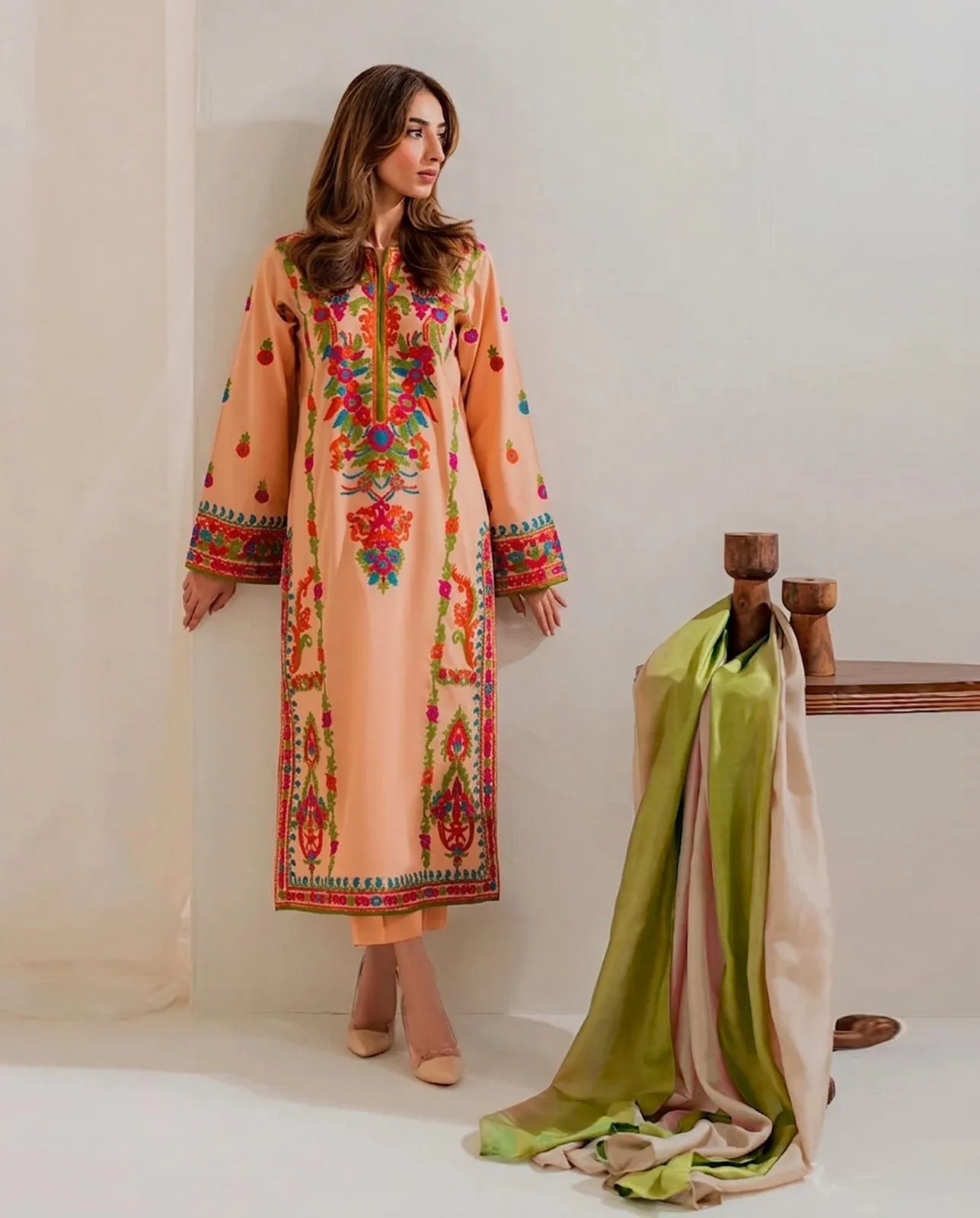 Vintage Tie Dye Suit 2026 (6)