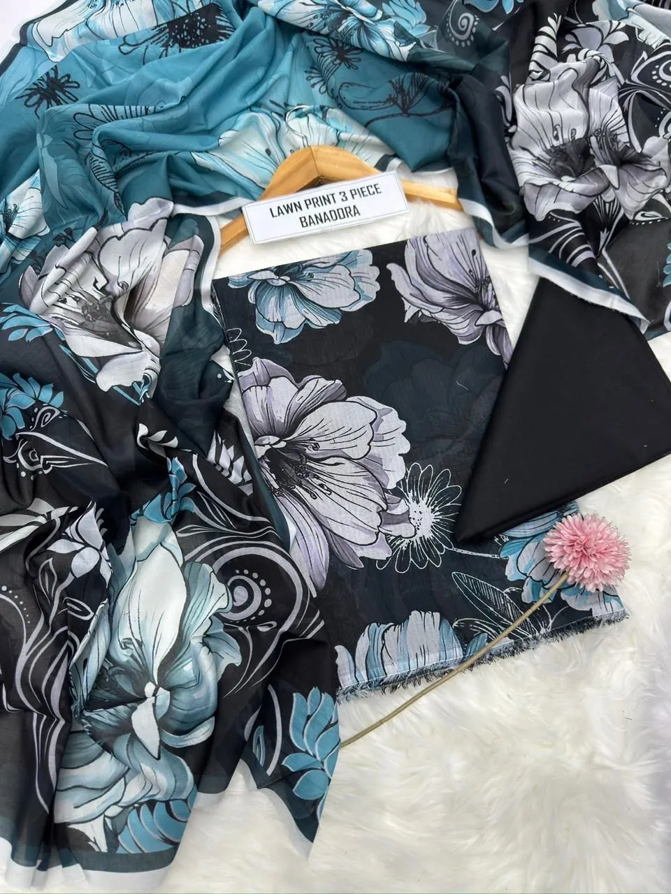 Black Blossom Lawn 3PC 2026 (20)