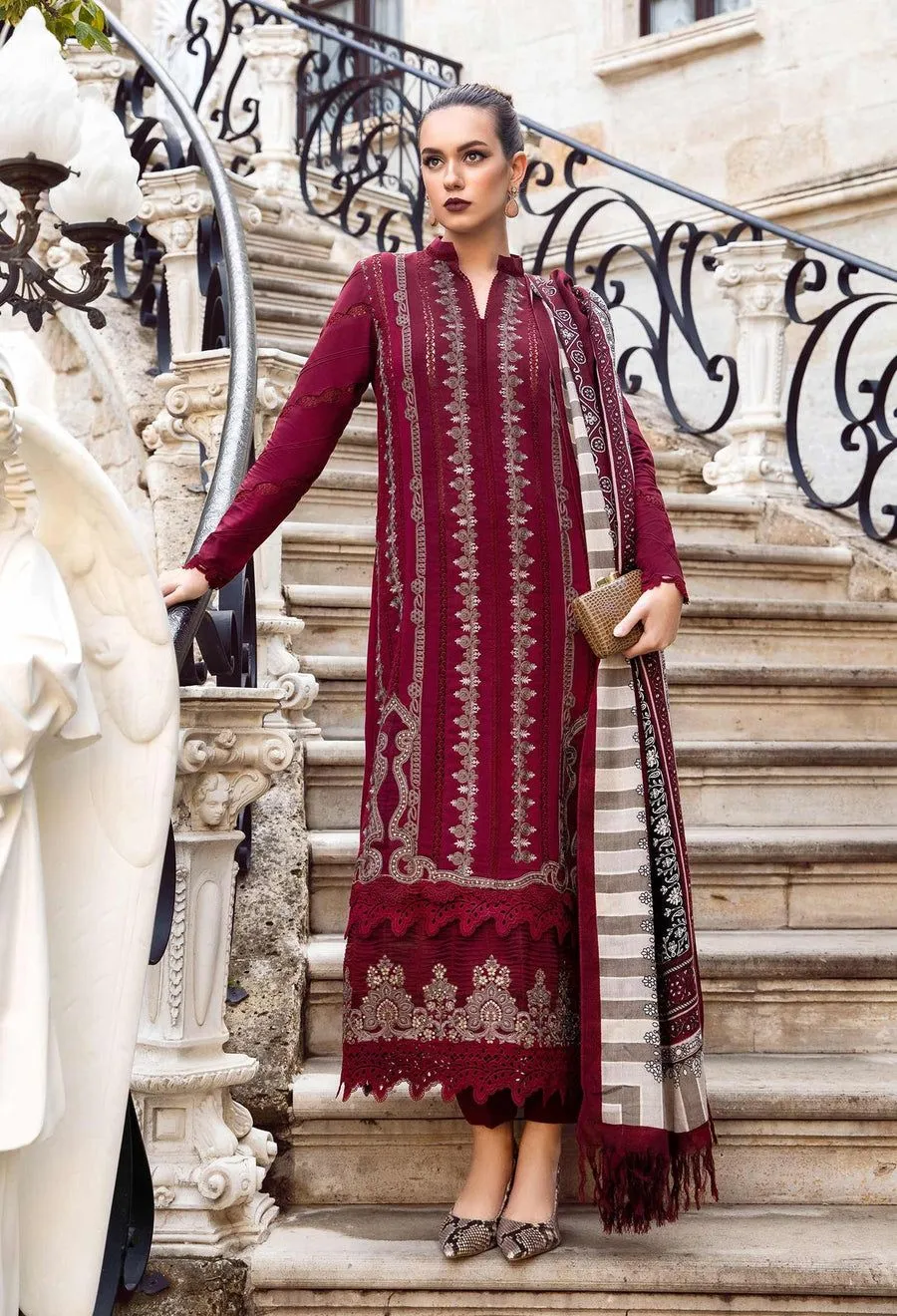Maria B Chikankari Lawn Suit 2026 (7)
