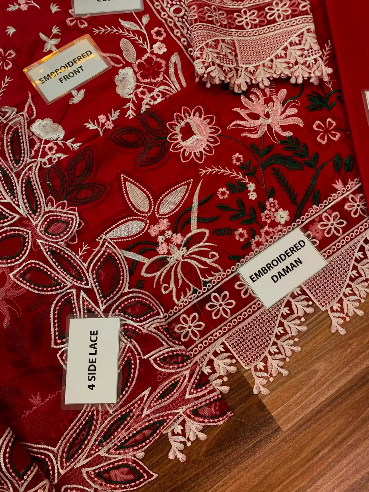 Mahnur Chickenkari Cotton Suit 2026 (5)