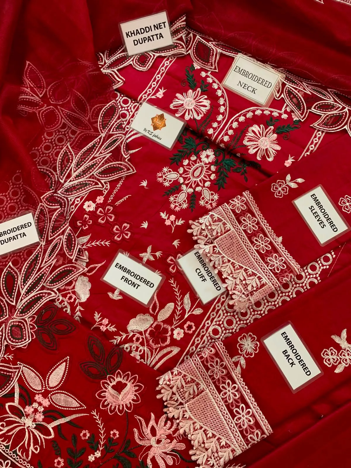 Mahnur Chickenkari Cotton Suit 2026 (9)