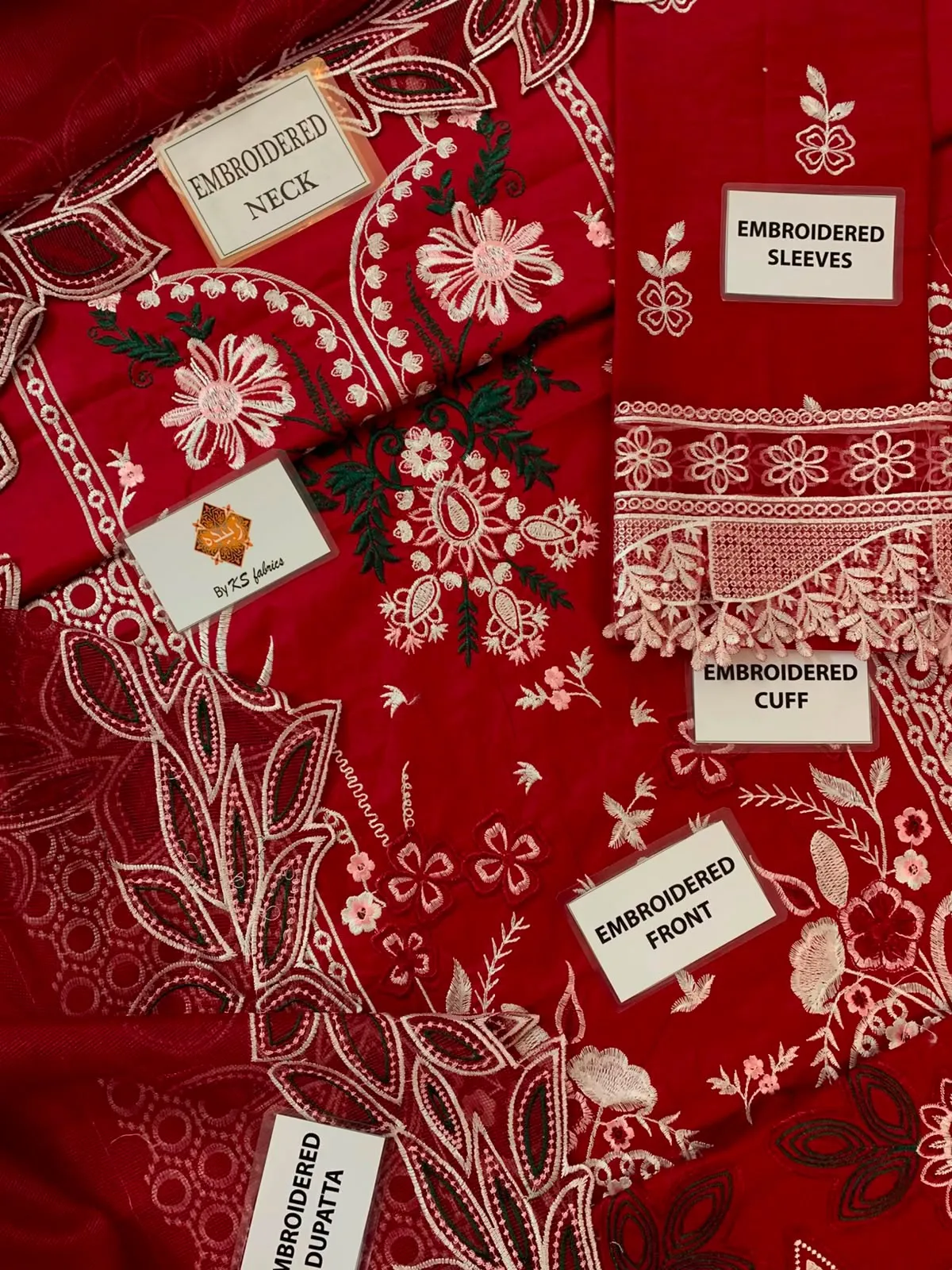 Mahnur Chickenkari Cotton Suit 2026 (10)