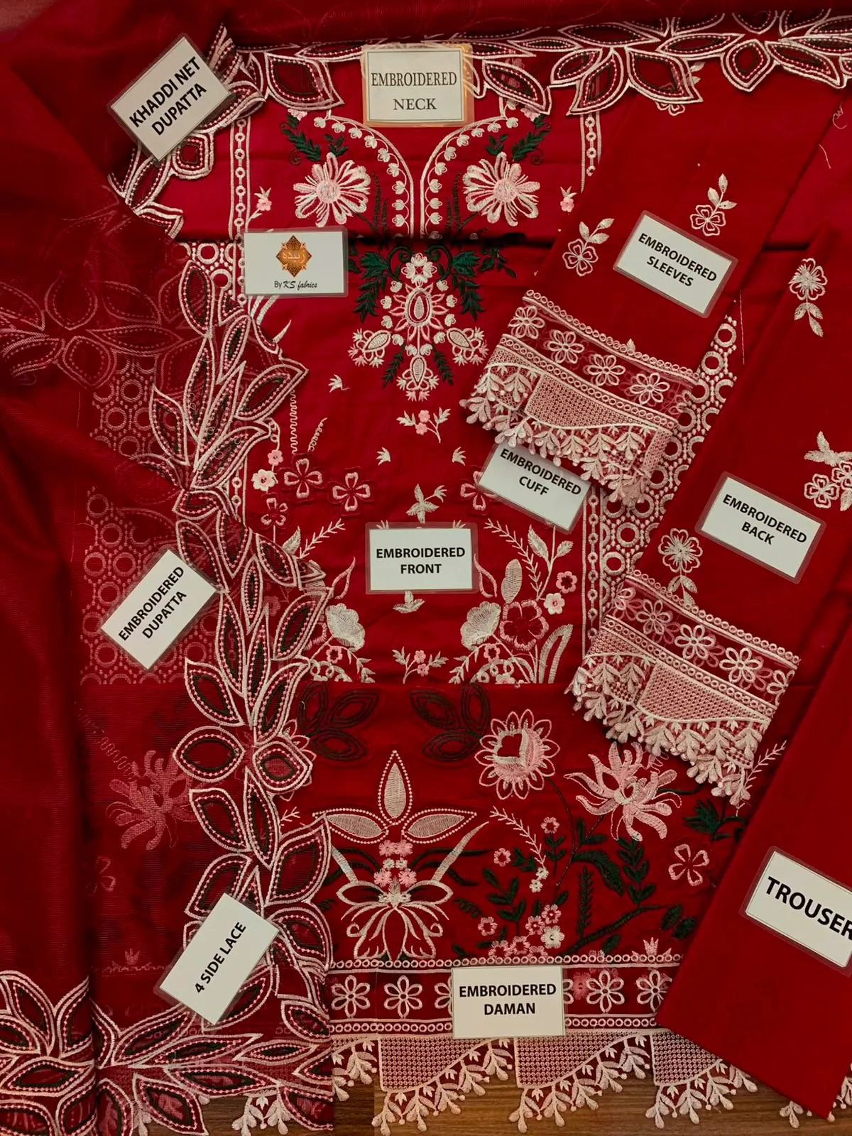 Mahnur Chickenkari Cotton Suit 2026 (11)