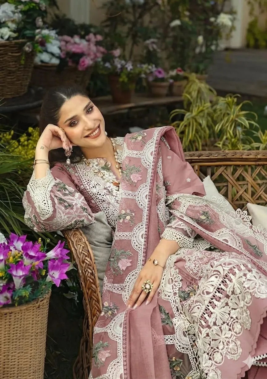 Elaf Premium Chickenkari Lawn Suit 2026 (3)