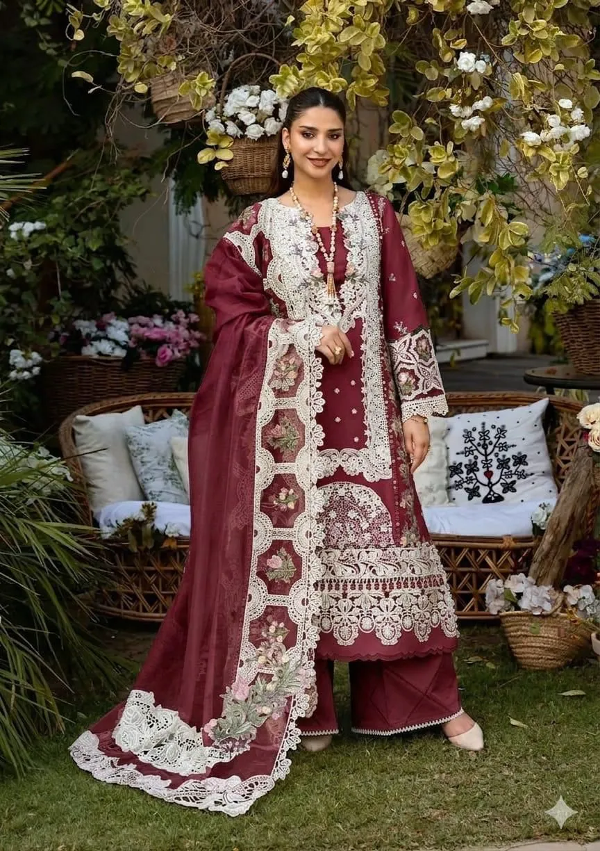 Elaf Premium Chickenkari Lawn Suit 2026 (62)