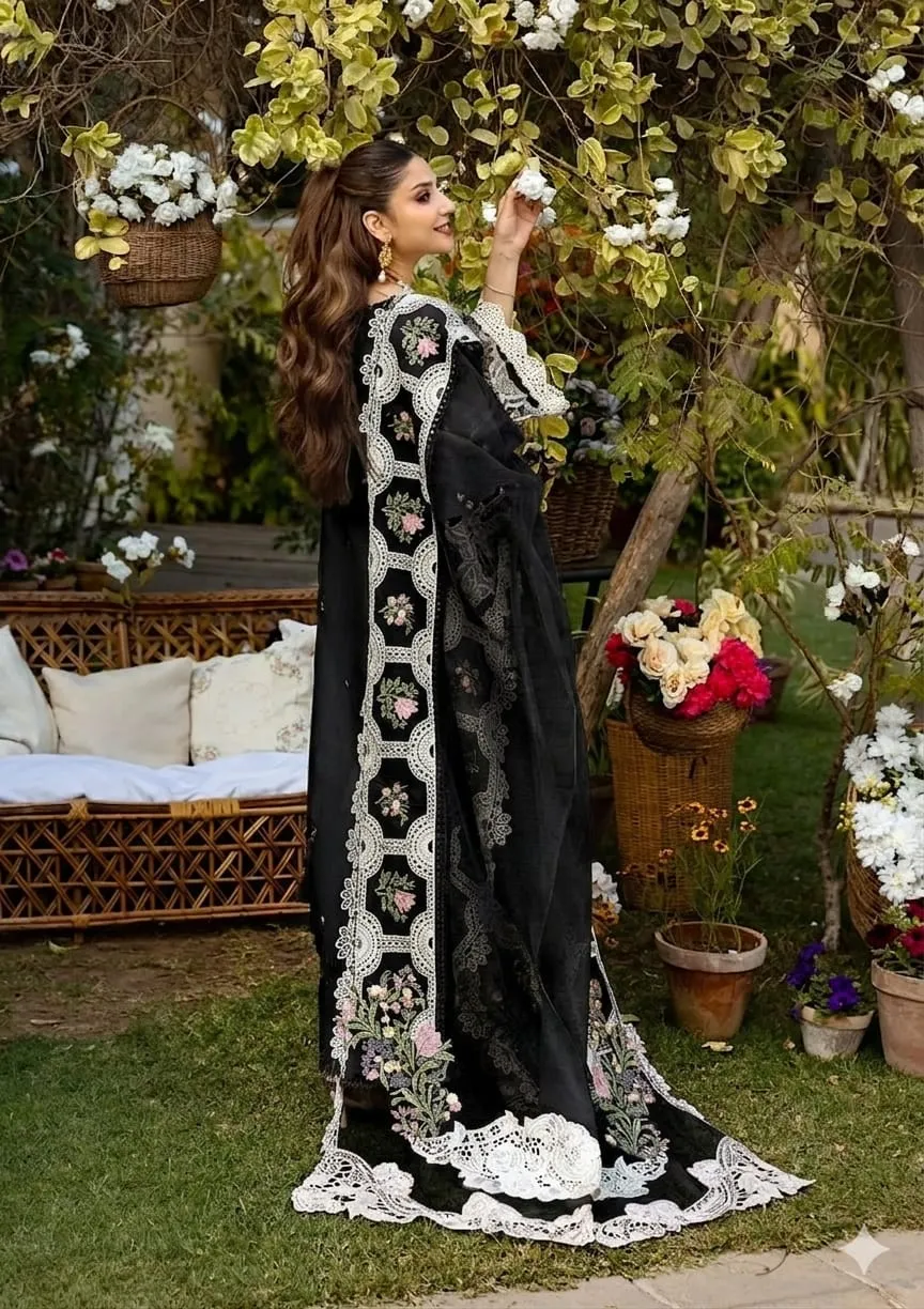 Elaf Premium Chickenkari Lawn Suit 2026 (41)