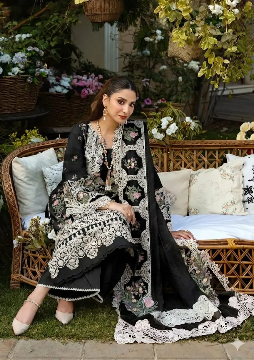 Elaf Premium Chickenkari Lawn Suit 2026 (43)