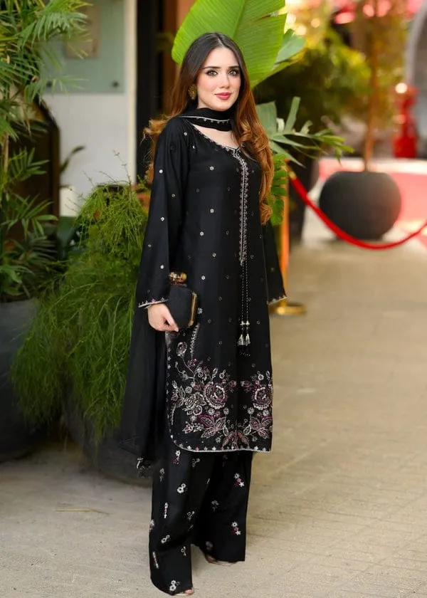 Coco By Zara Shahjahan Lawn Suit 2026 (5)