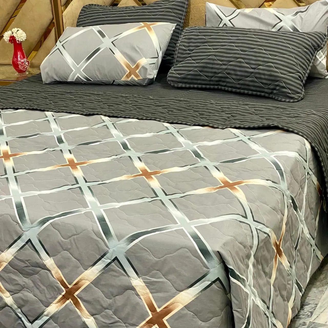 6 Piece Pure Cotton Comforter Set (3)