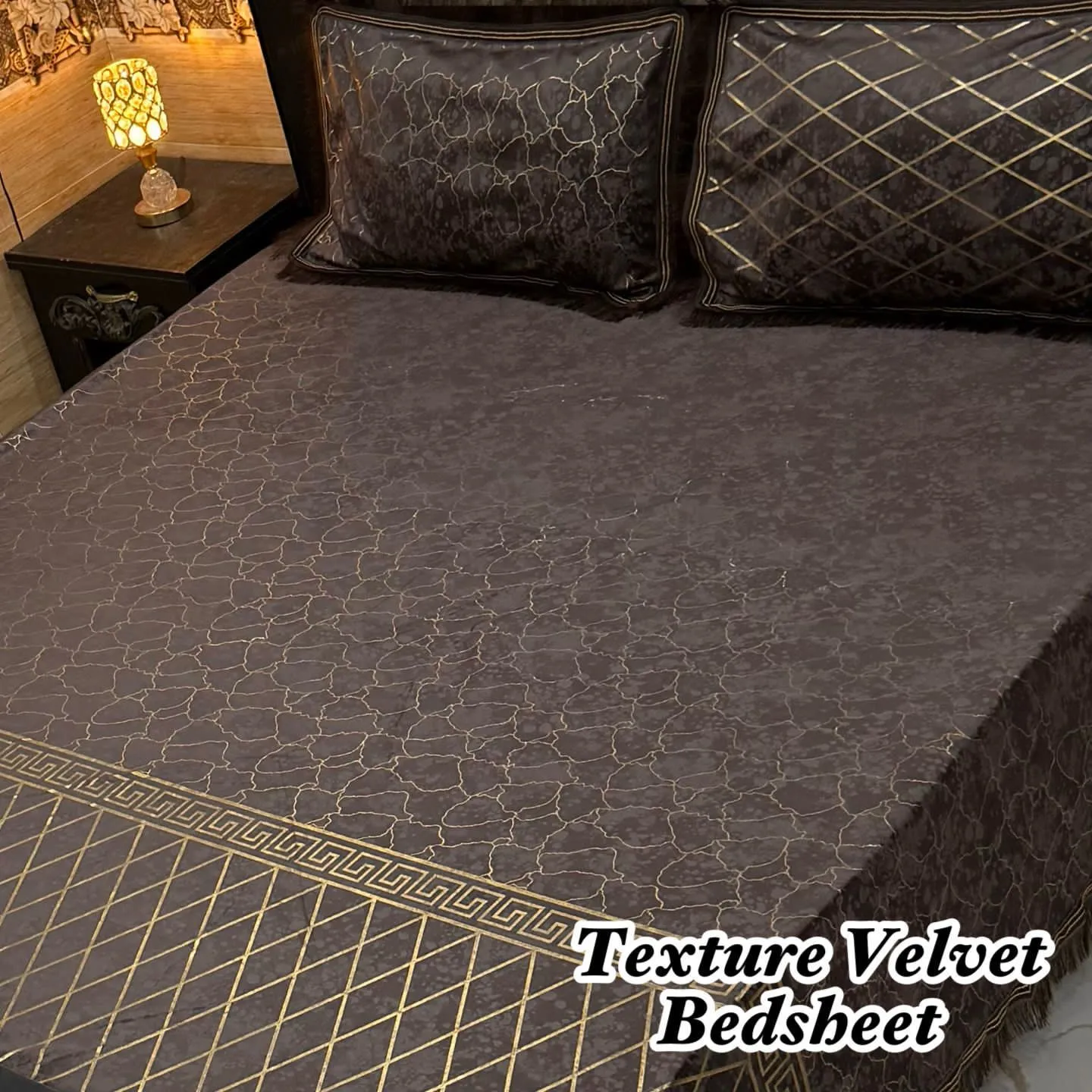 3PC Texture Velvet Bedsheet Set | King Size Laced Collection