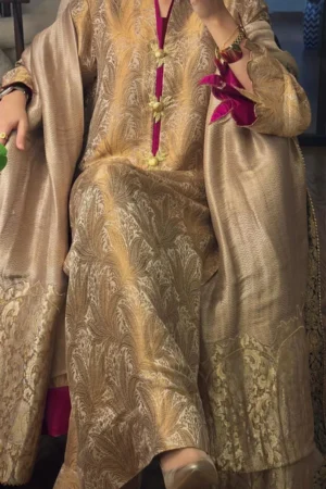 Baroque Lawn Printed Suit 2026 (3)
