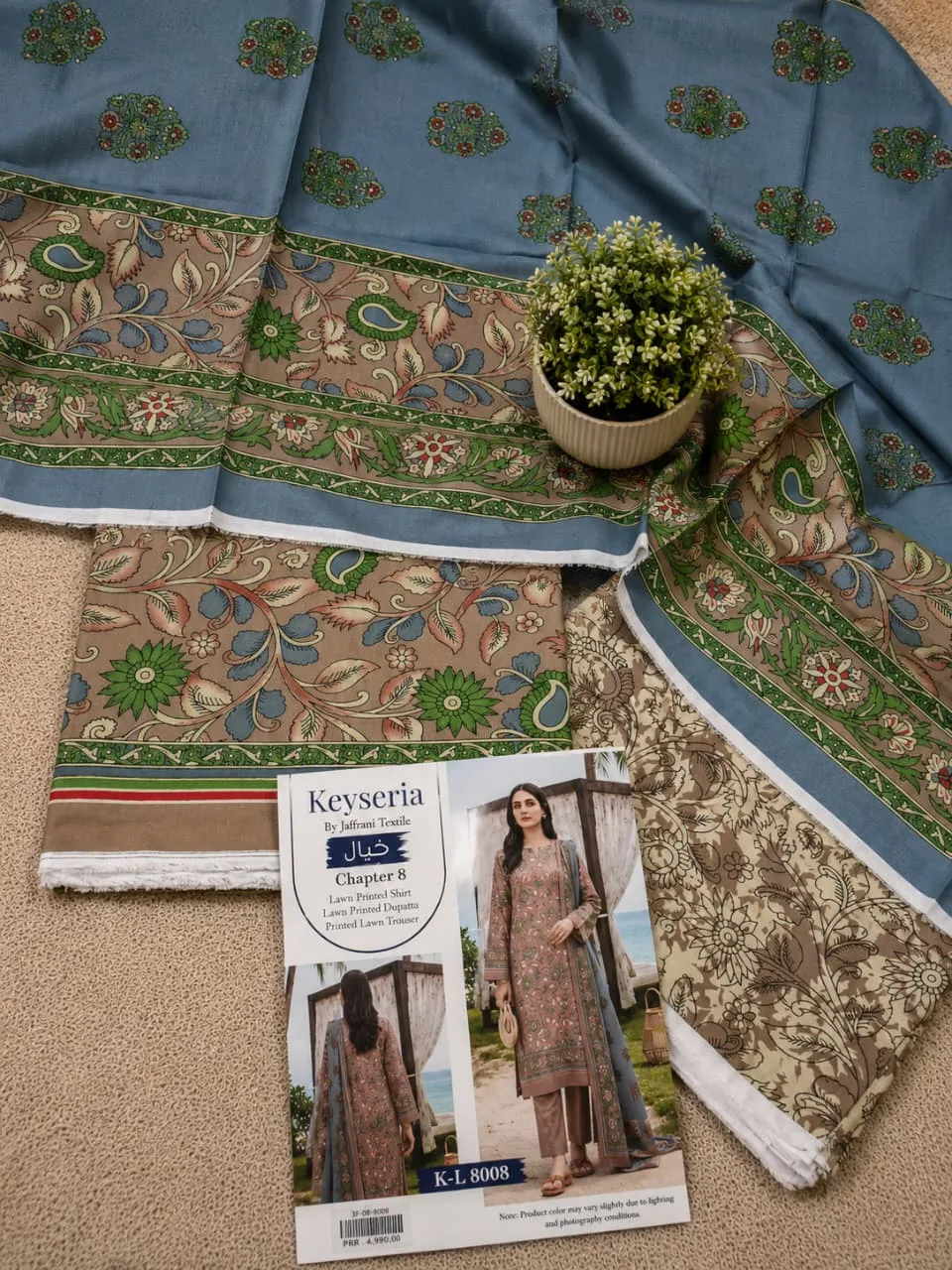 Luxury Printed Lawn Suit 2026 (32)