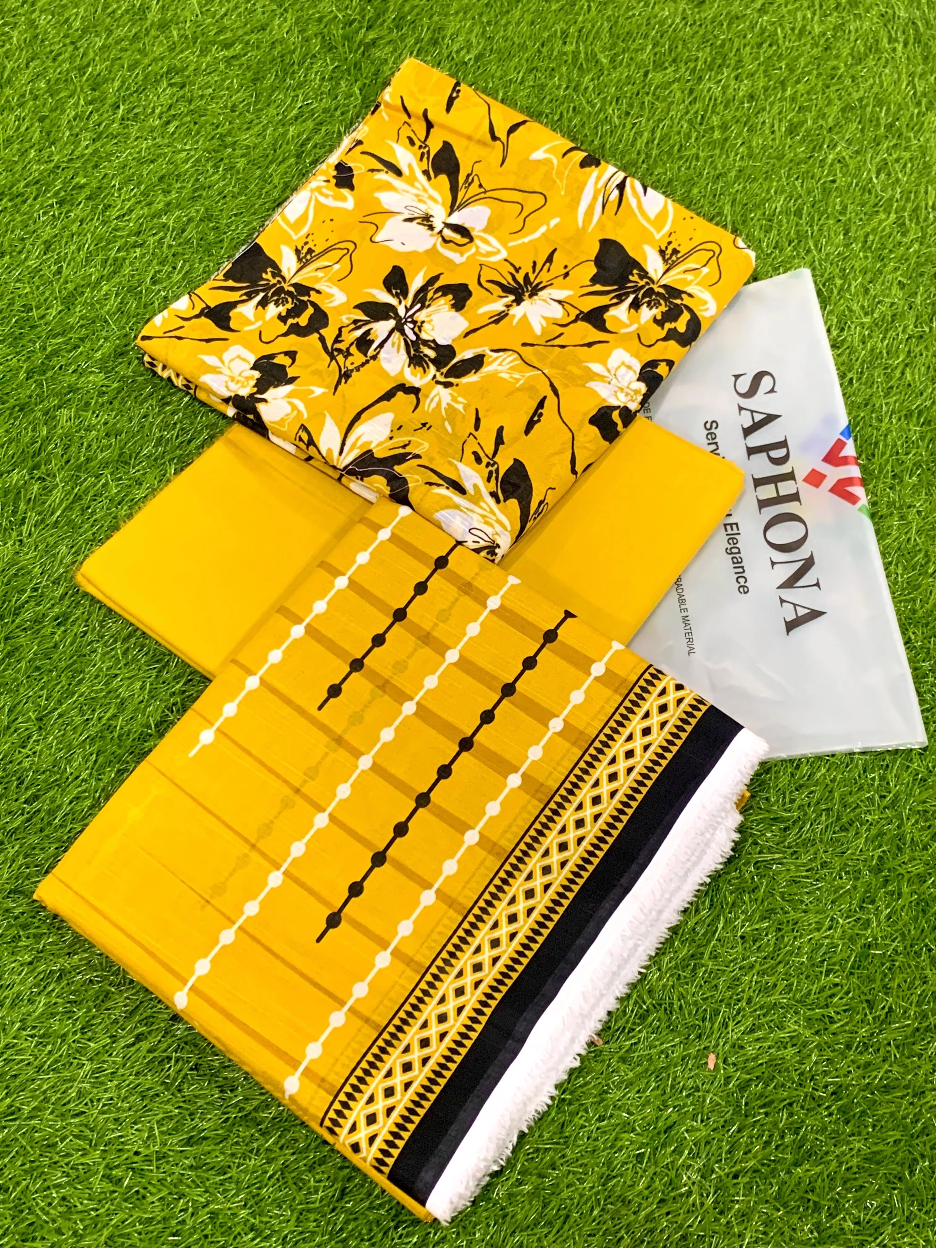 Saphonia Lawn Suit 2026 (2)