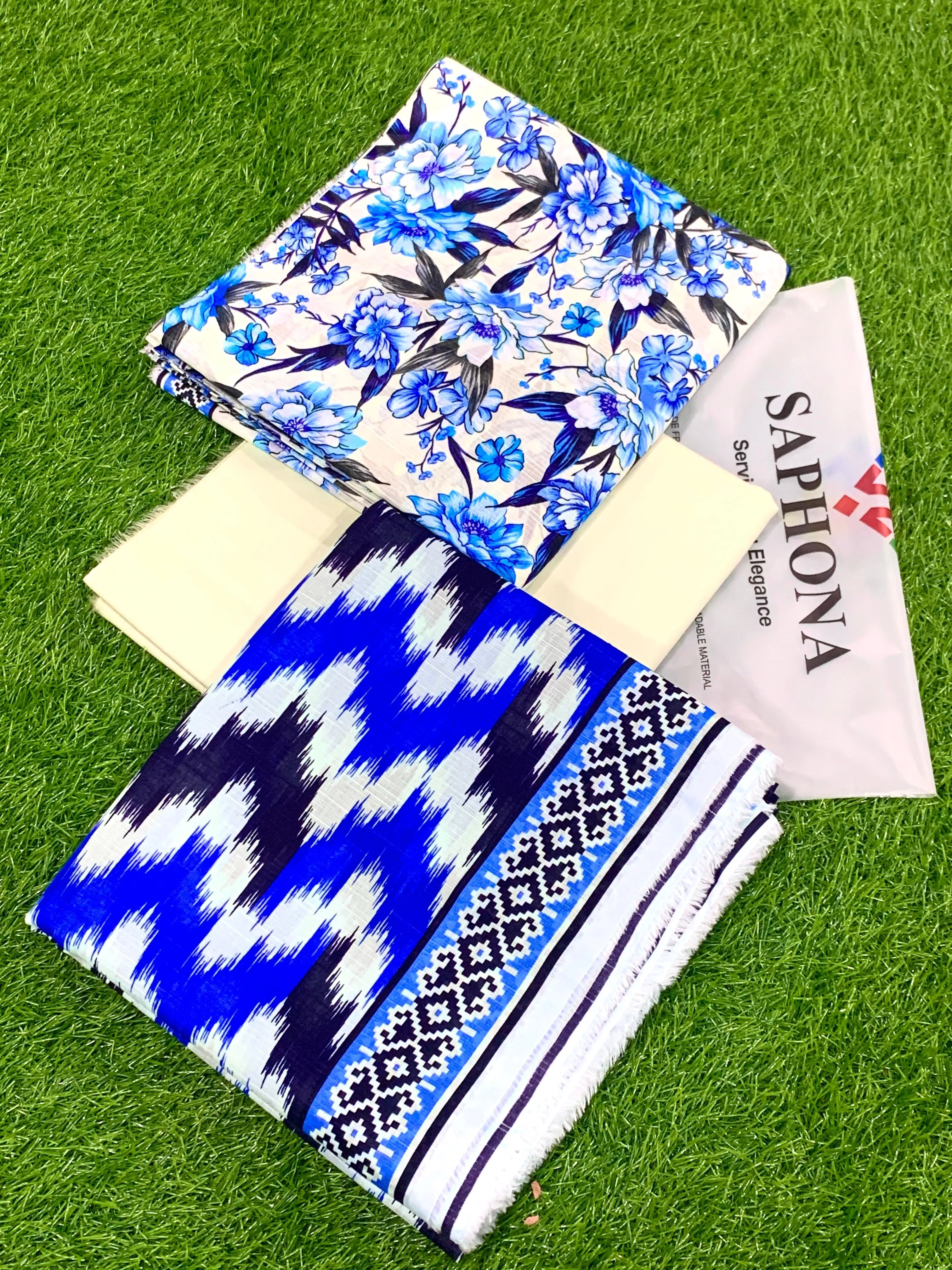 Saphonia Lawn Suit 2026 (9)