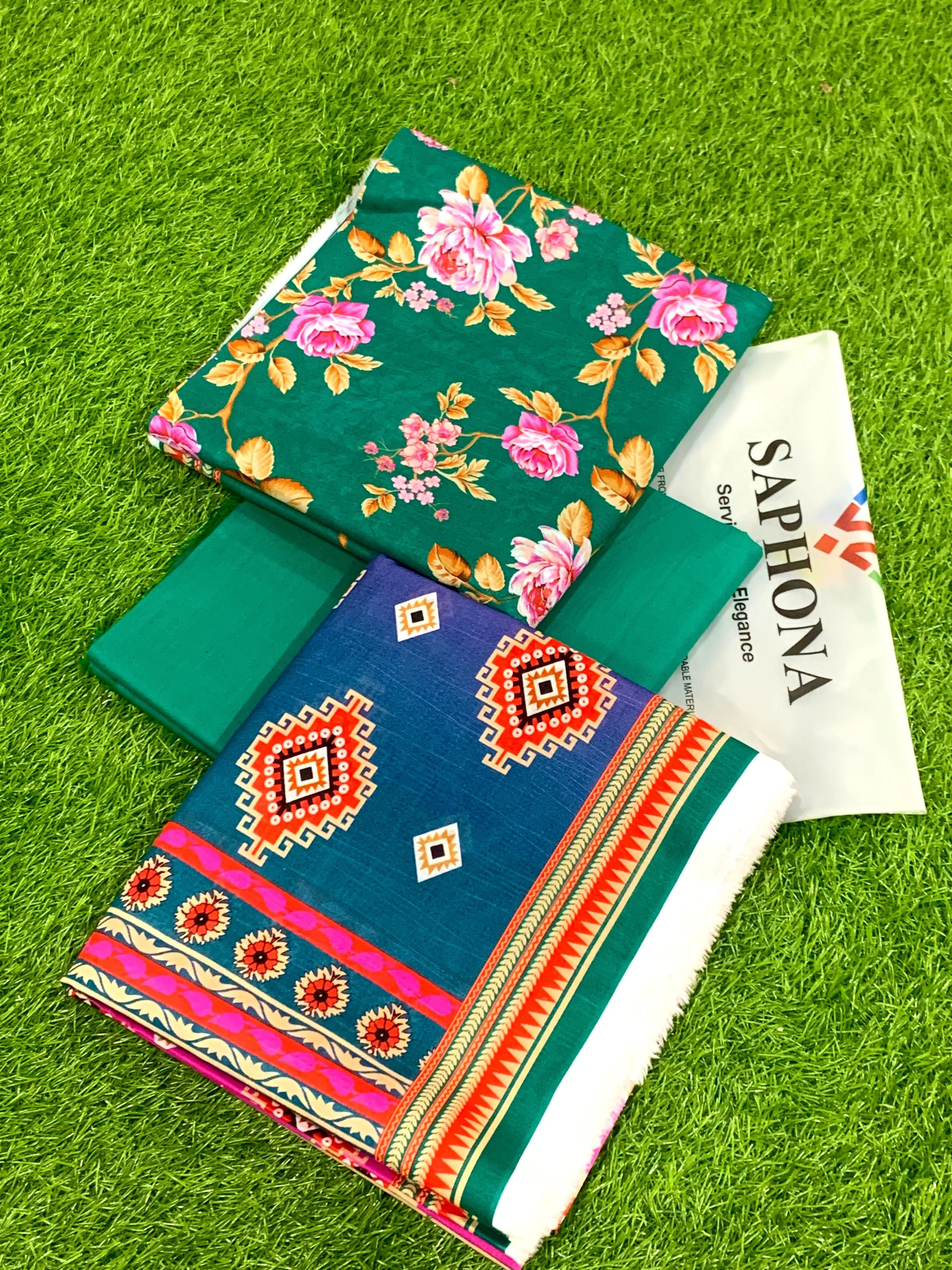 Saphonia Lawn Suit 2026 (14)