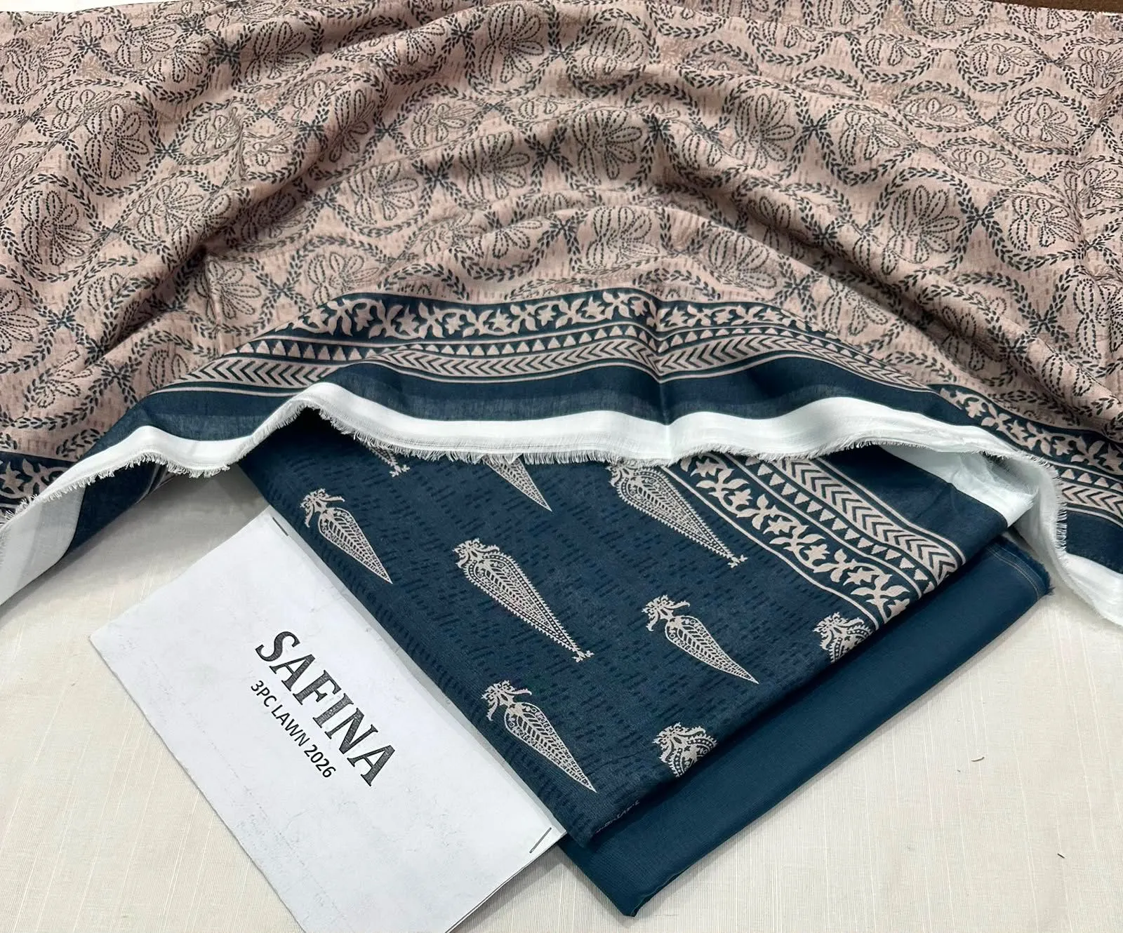 Saphonia Digital Printed Lawn Suit (2)