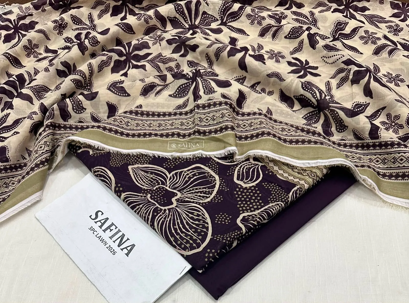 Saphonia Digital Printed Lawn Suit (3)